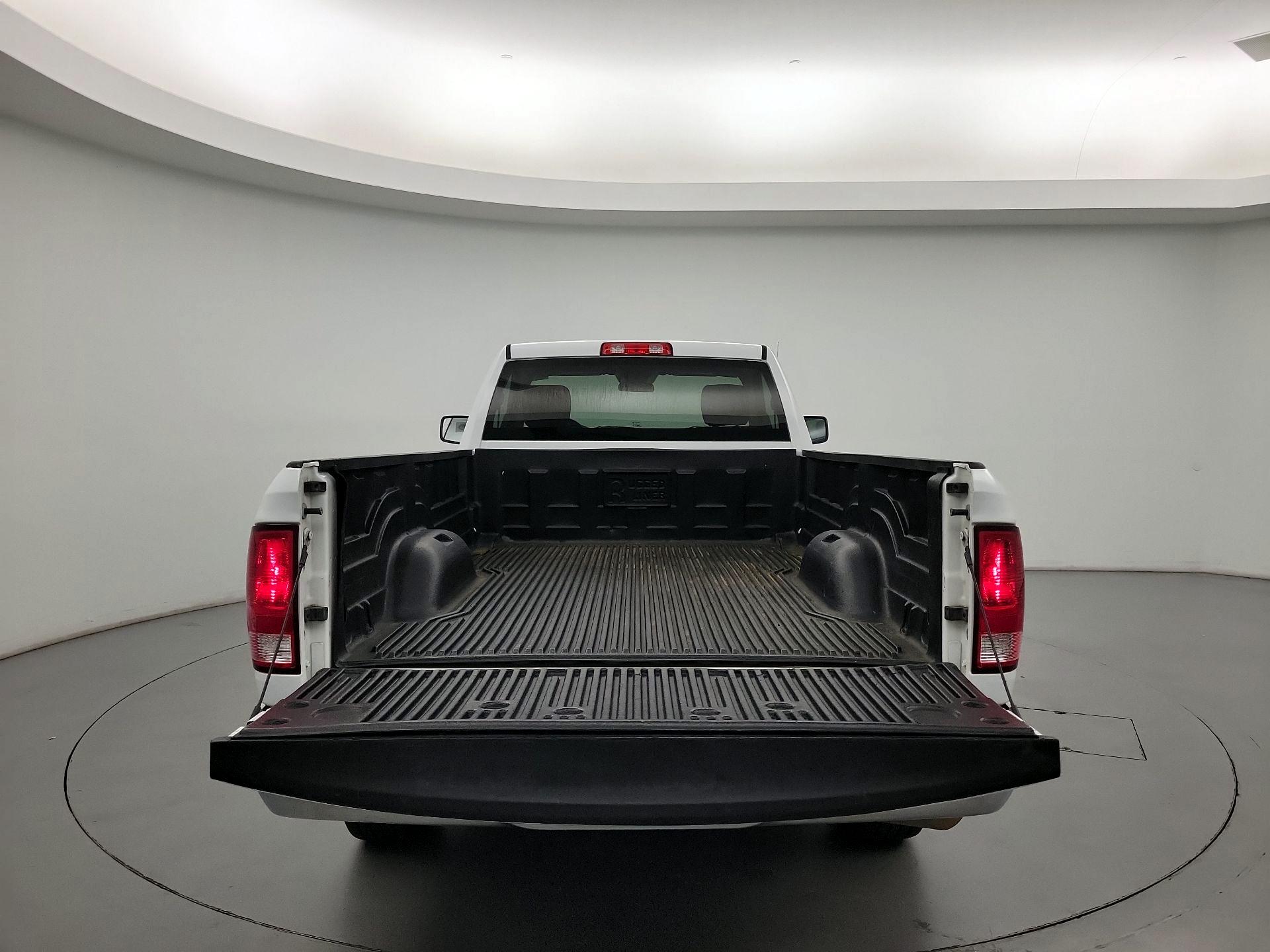 Thumbnail: 2021 RAM 1500 Classic - 19