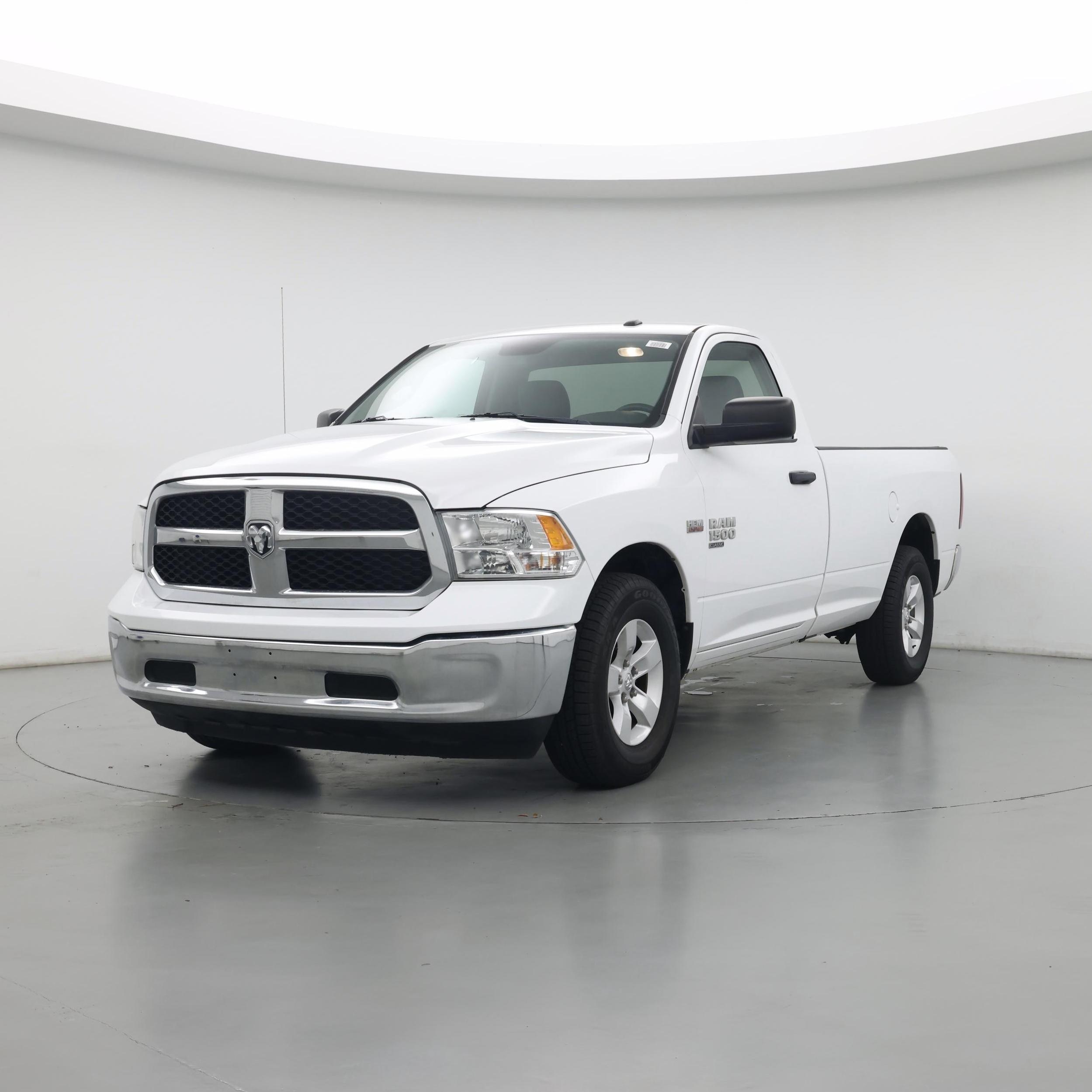 Thumbnail: 2021 RAM 1500 Classic - 4