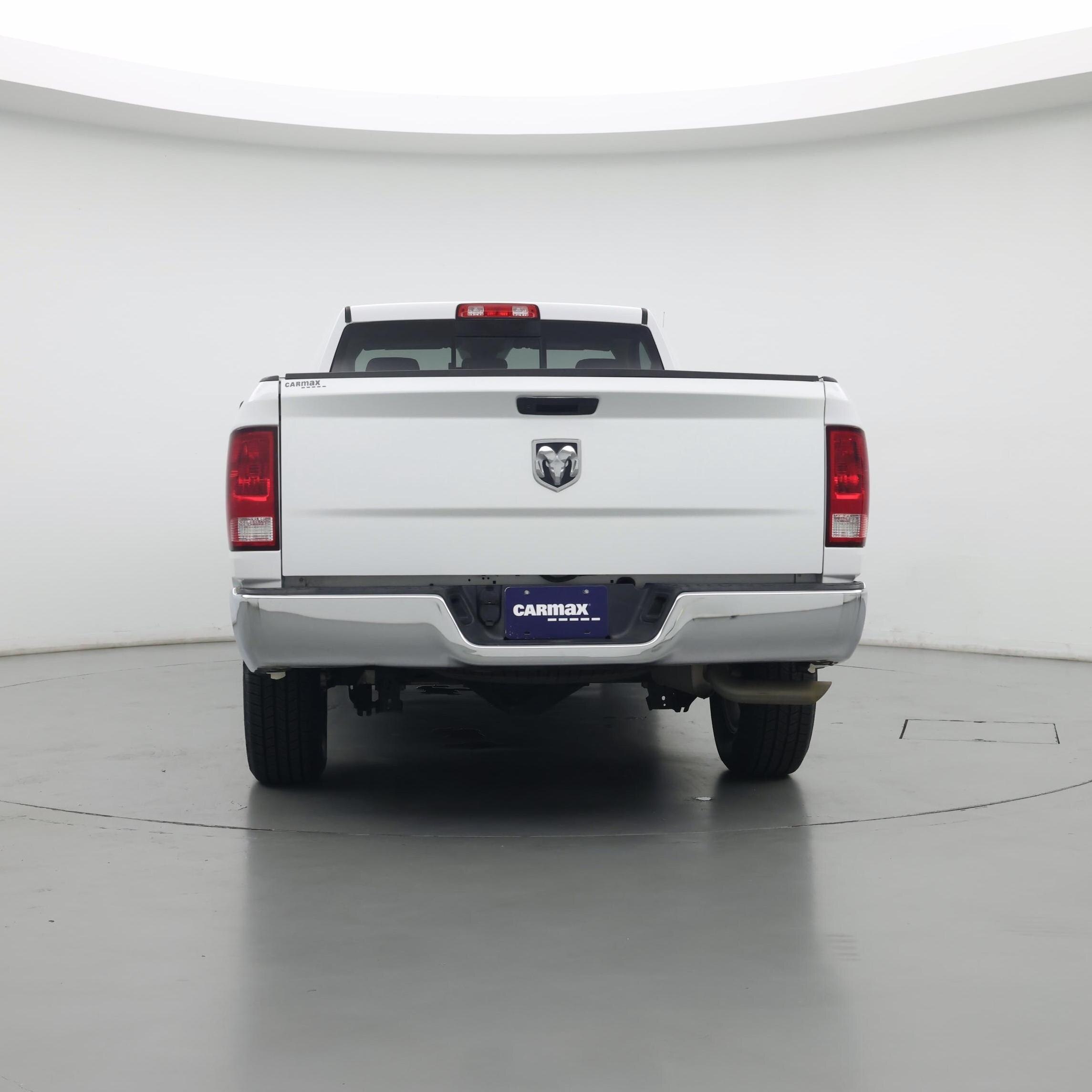 Thumbnail: 2020 RAM 1500 Classic - 6