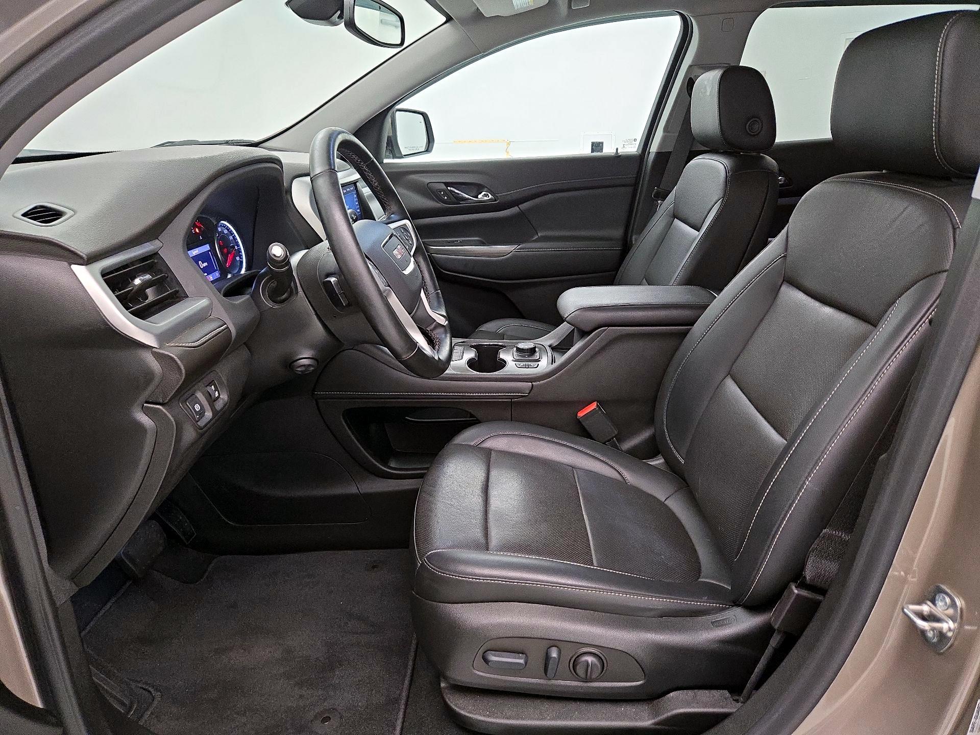 Thumbnail: 2023 GMC Acadia - 11