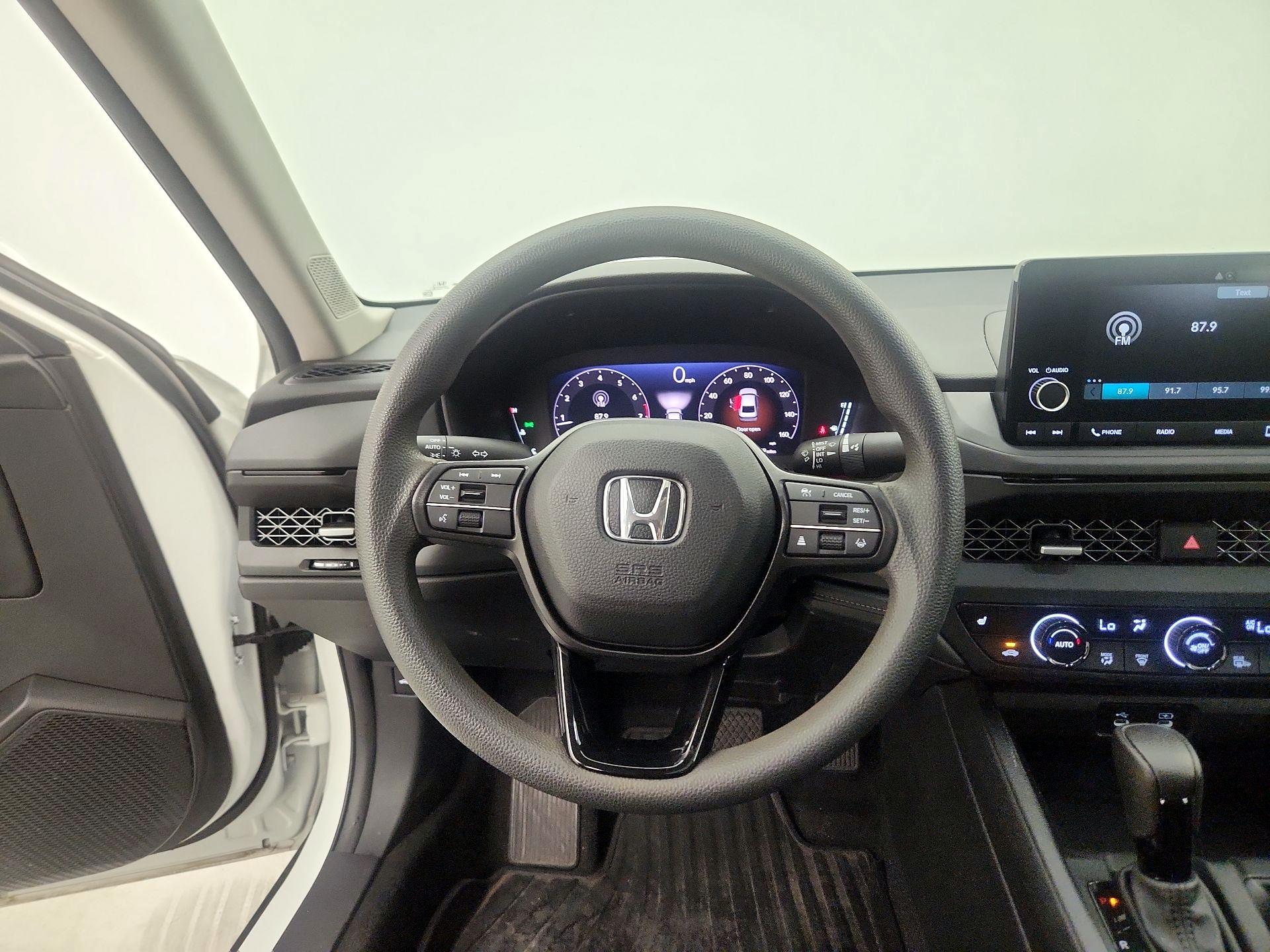 Thumbnail: 2023 Honda Accord - 10