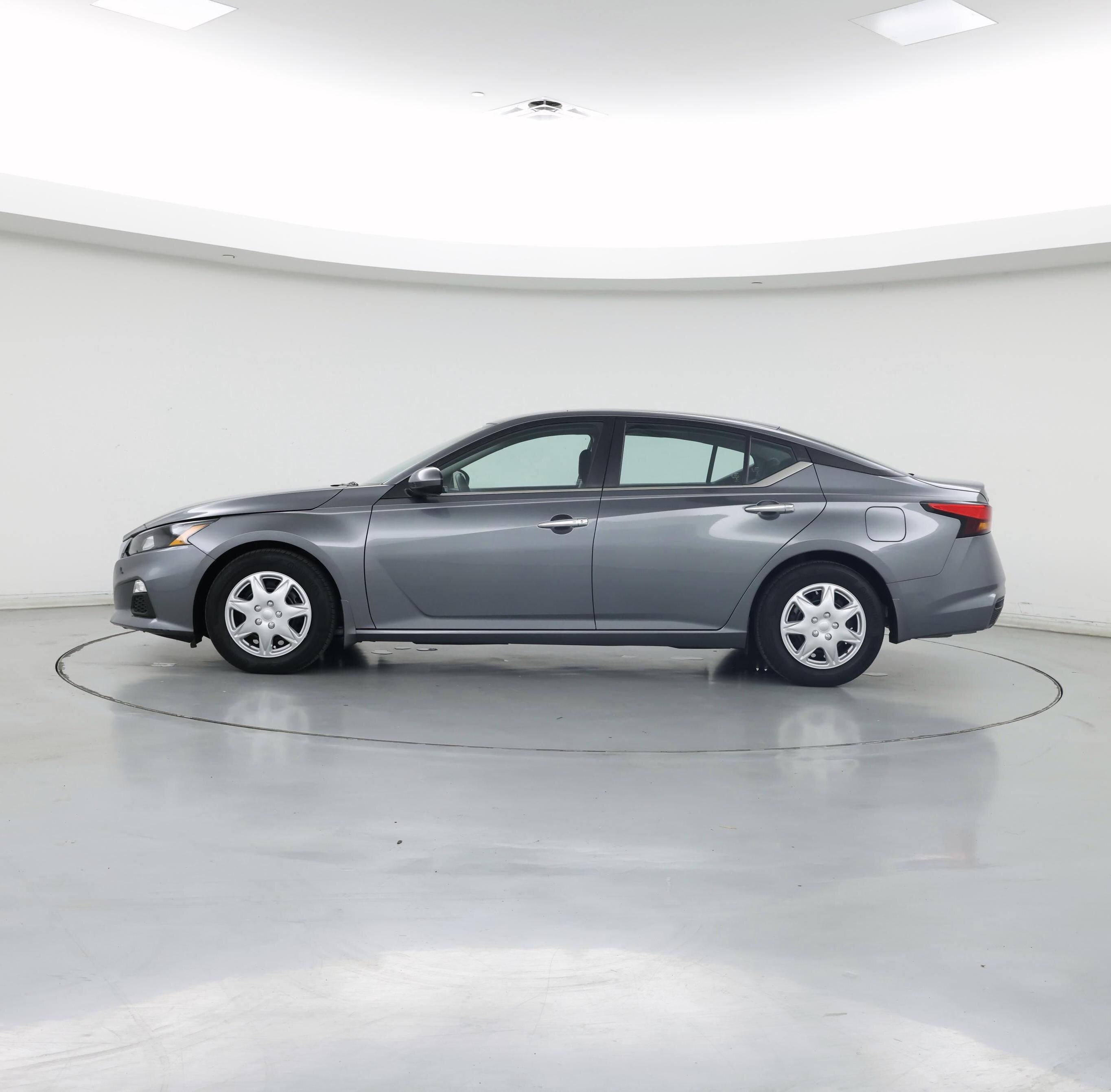 Thumbnail: 2022 Nissan Altima - 3