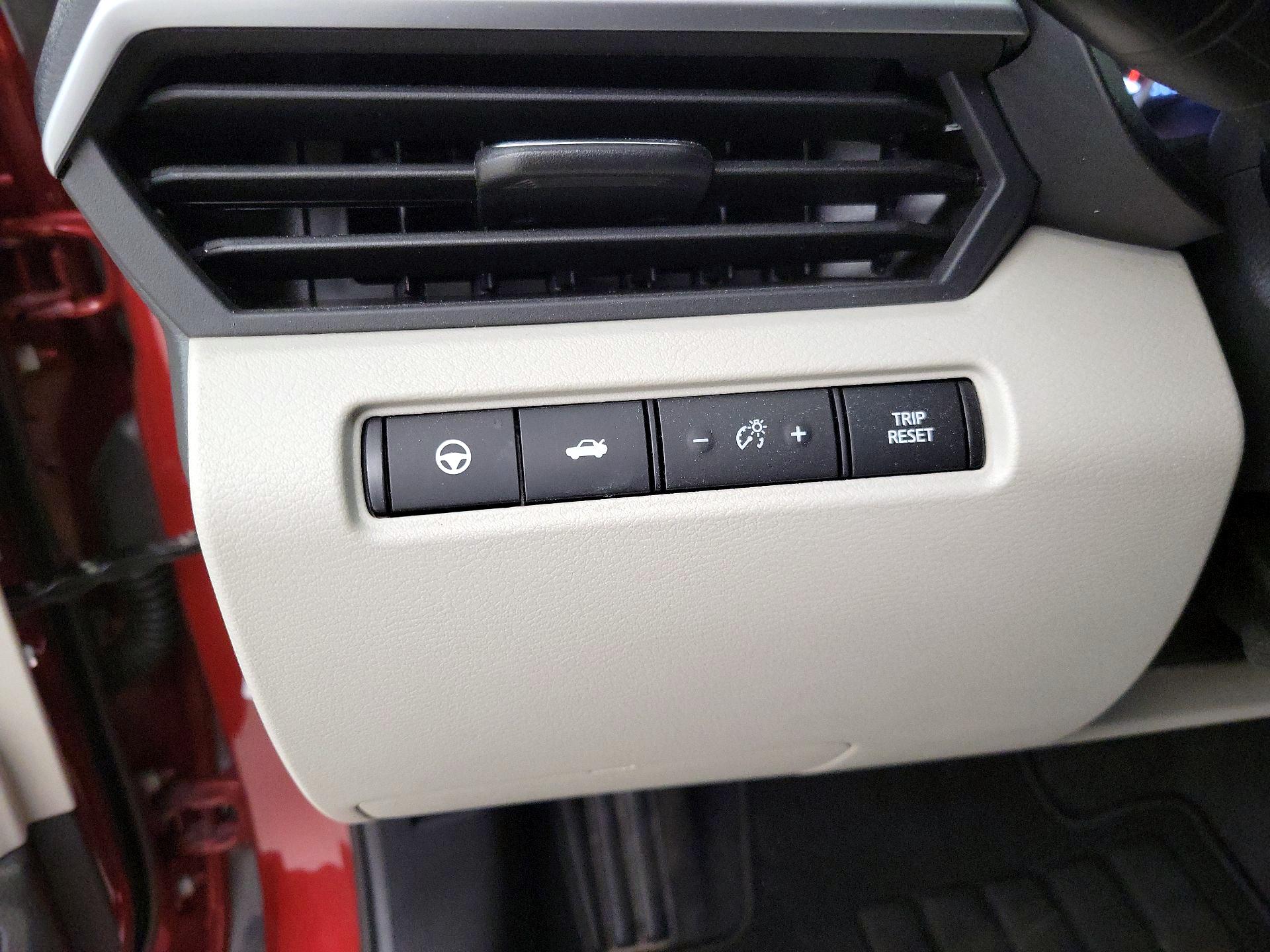 Thumbnail: 2022 Nissan Altima - 13