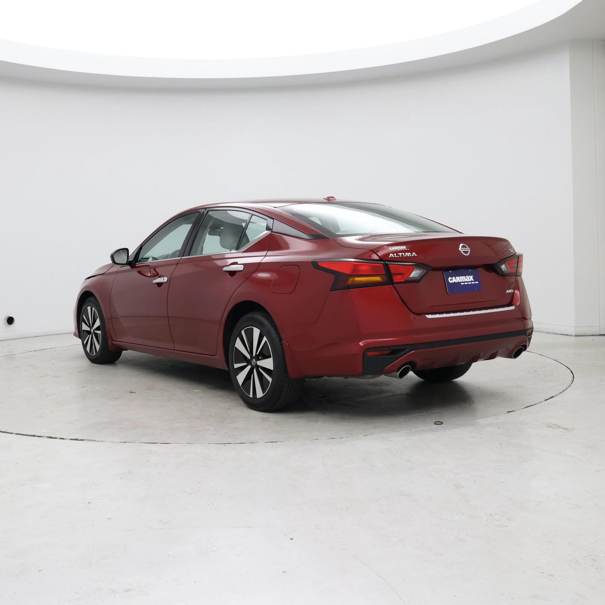 Thumbnail: 2022 Nissan Altima - 2