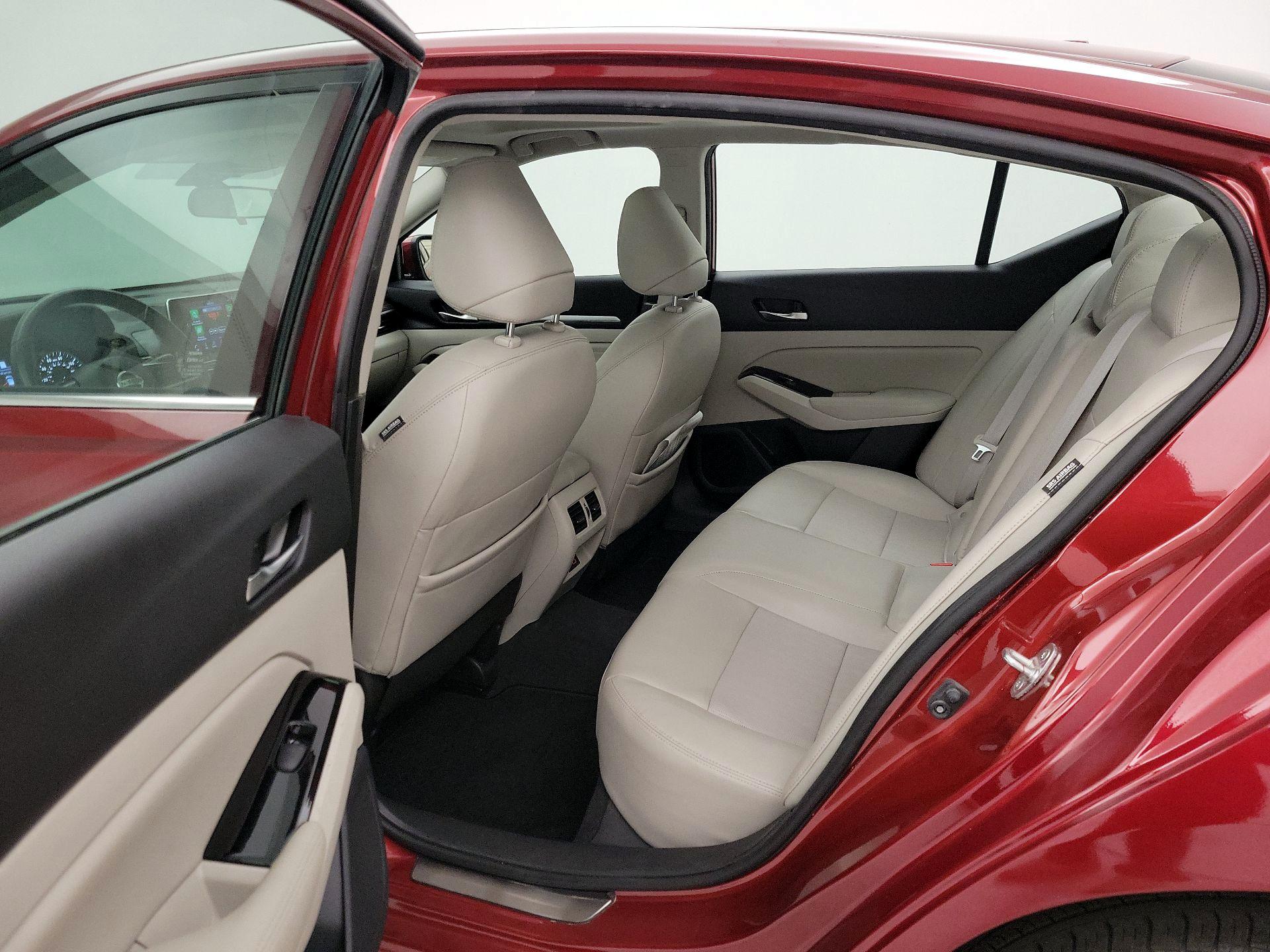 Thumbnail: 2022 Nissan Altima - 20