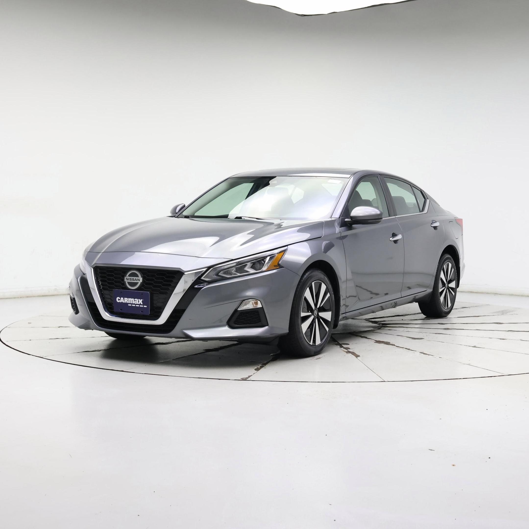 Thumbnail: 2022 Nissan Altima - 4