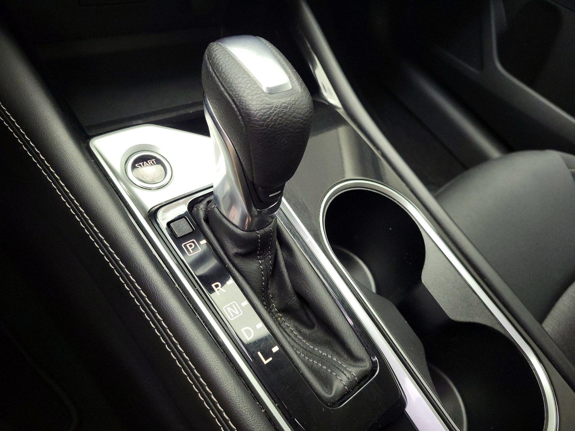 Thumbnail: 2023 Nissan Altima - 17