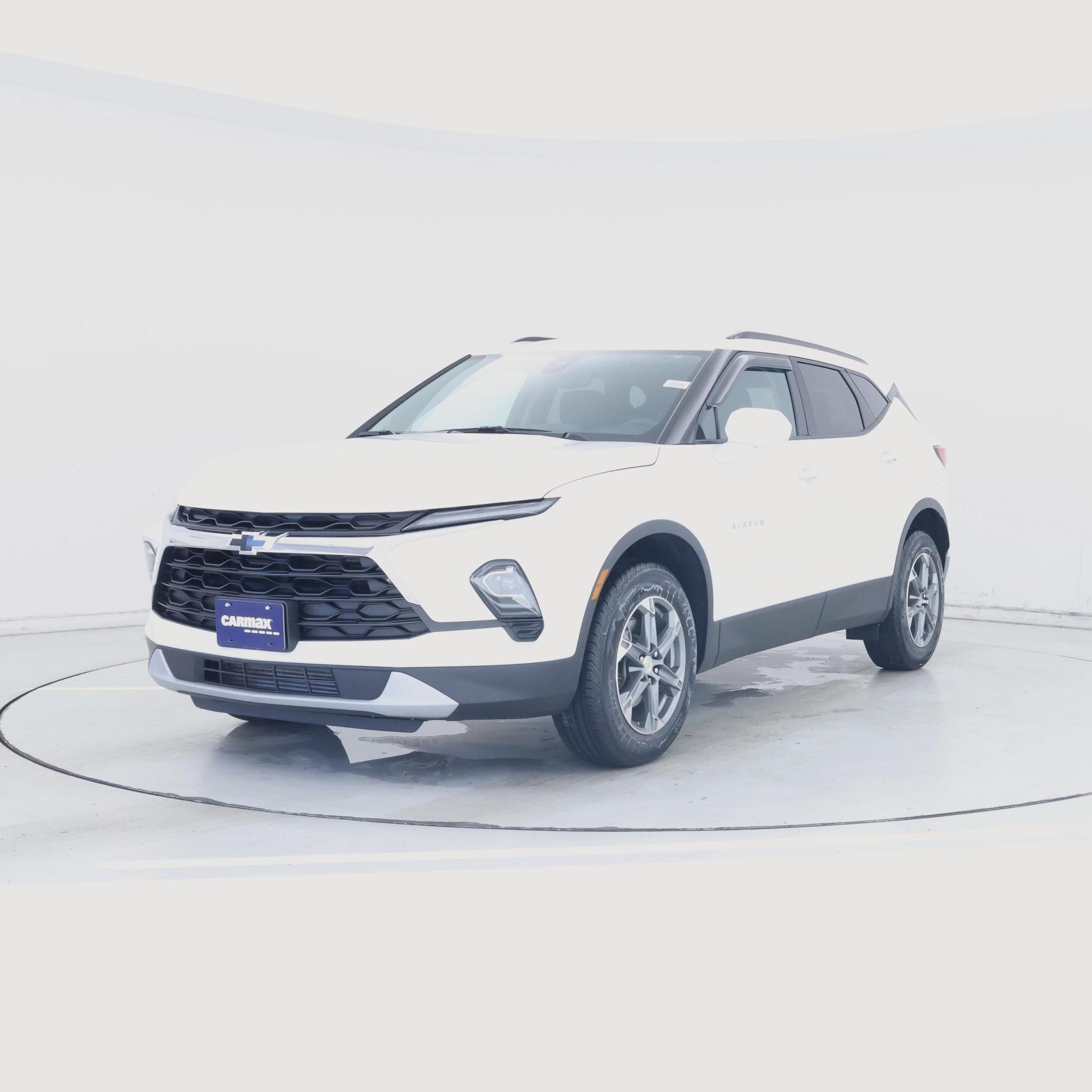 Thumbnail: 2023 Chevrolet Blazer - 4