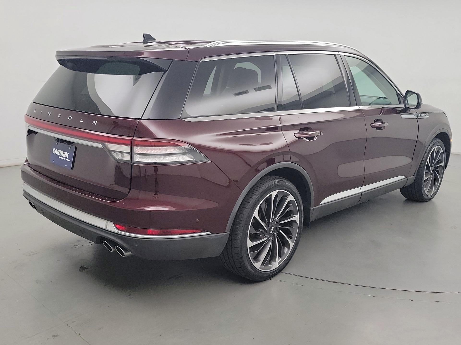 Thumbnail: 2021 Lincoln Aviator - 5