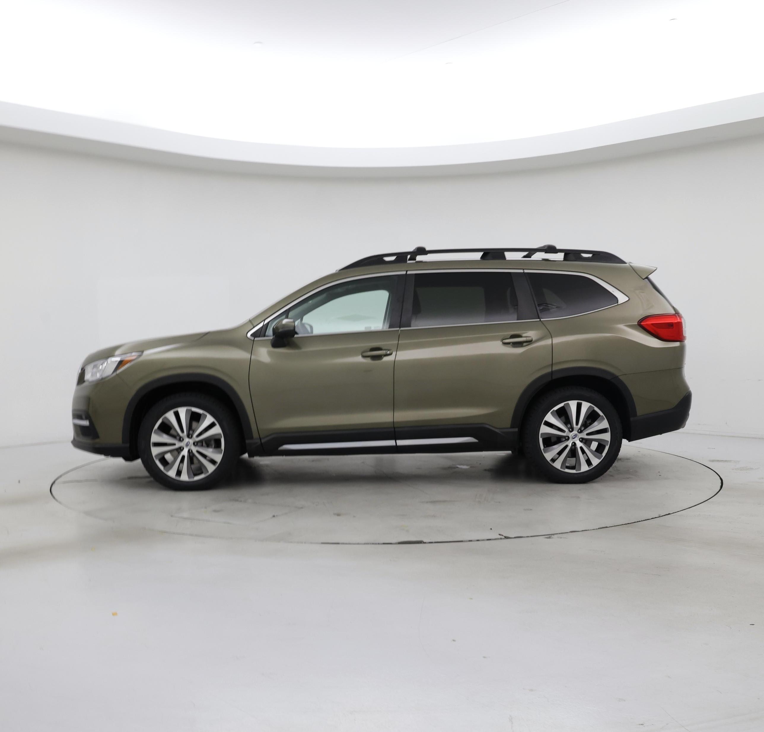 Thumbnail: 2022 Subaru Ascent - 3