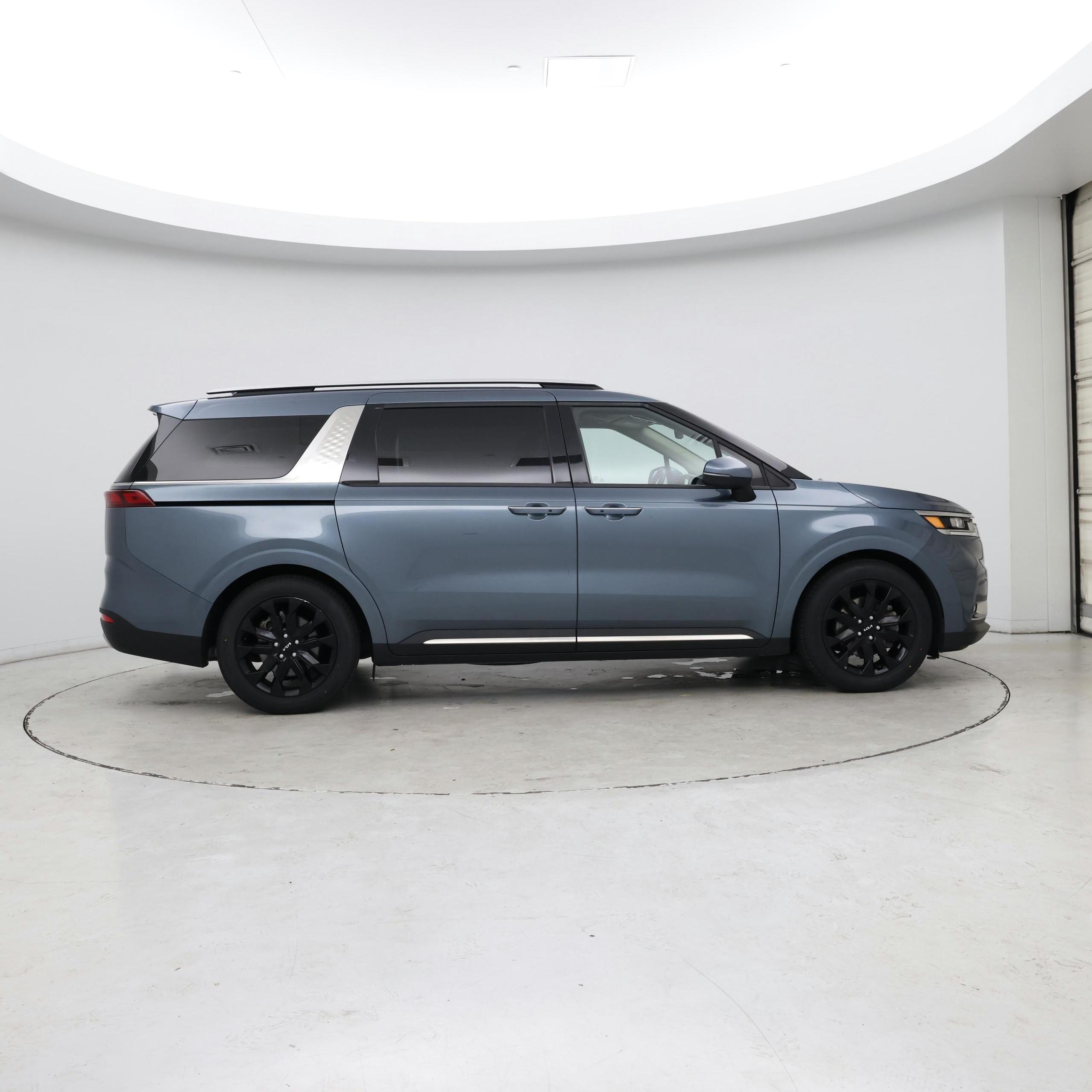 Thumbnail: 2024 Kia Carnival - 7
