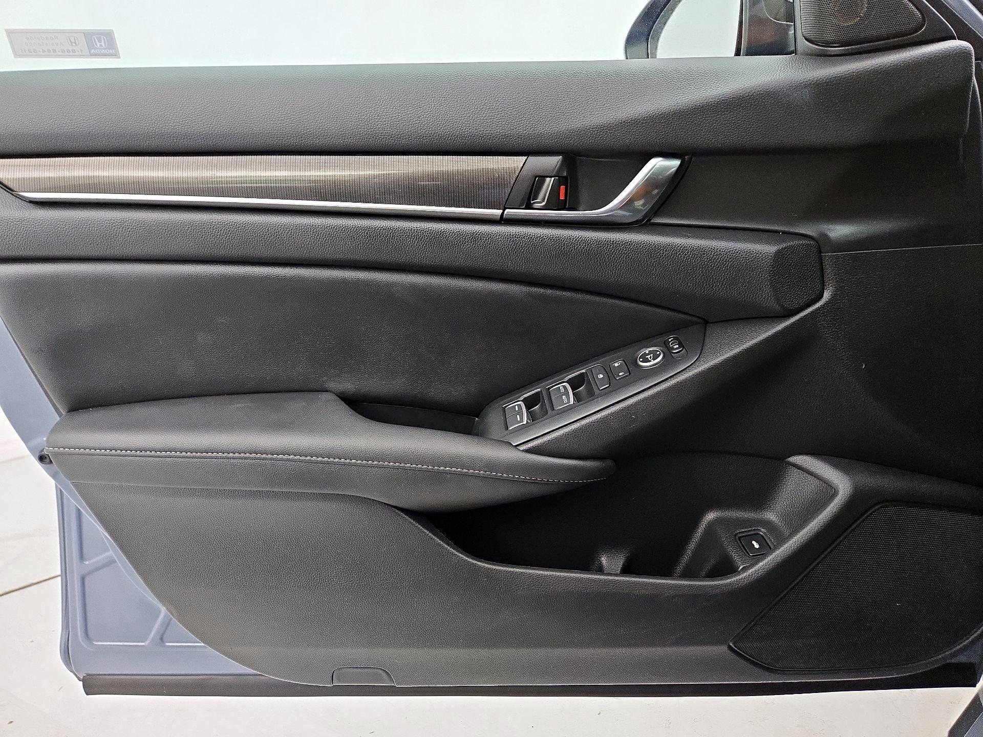 Thumbnail: 2022 Honda Accord - 12