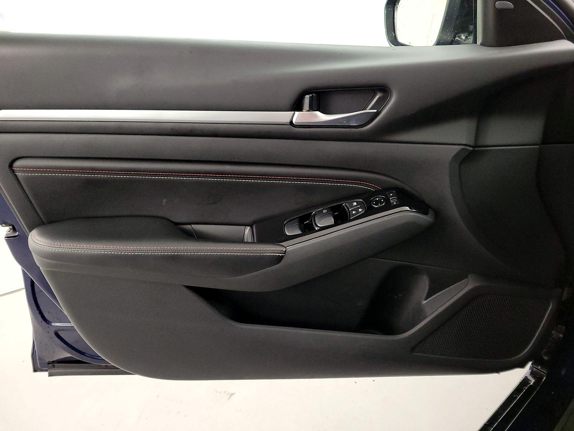 Thumbnail: 2023 Nissan Altima - 12