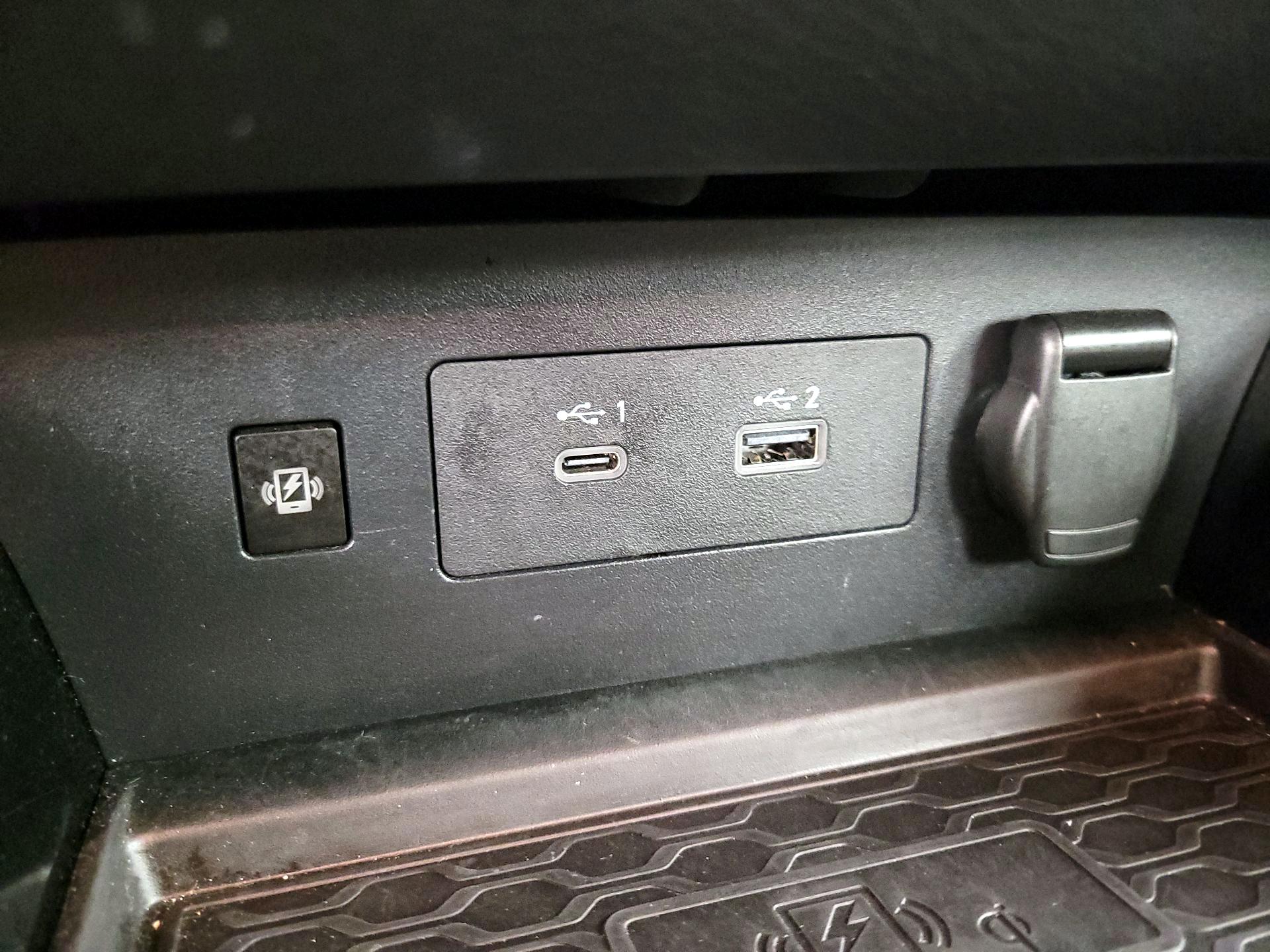 Thumbnail: 2023 Nissan Altima - 19