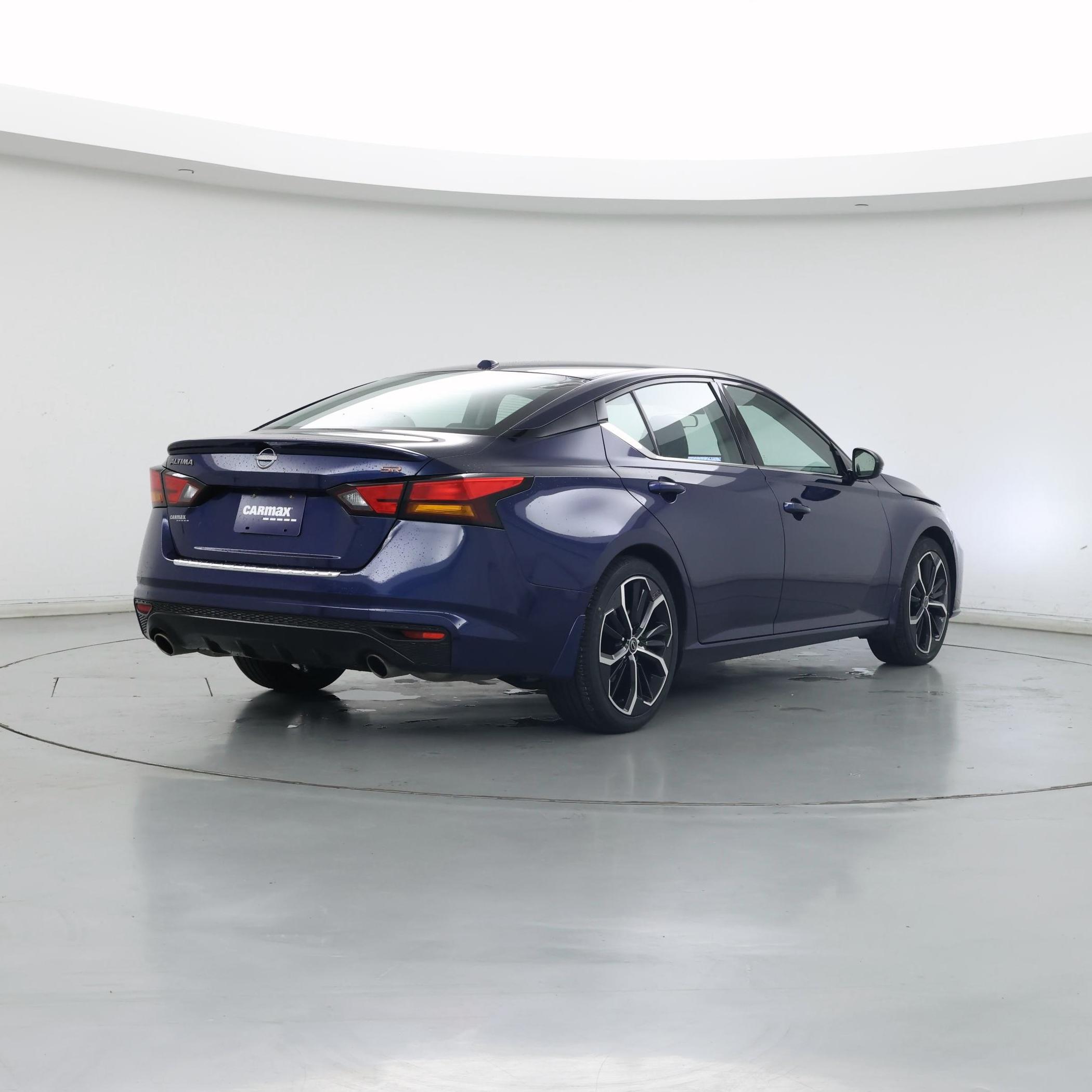 Thumbnail: 2023 Nissan Altima - 8