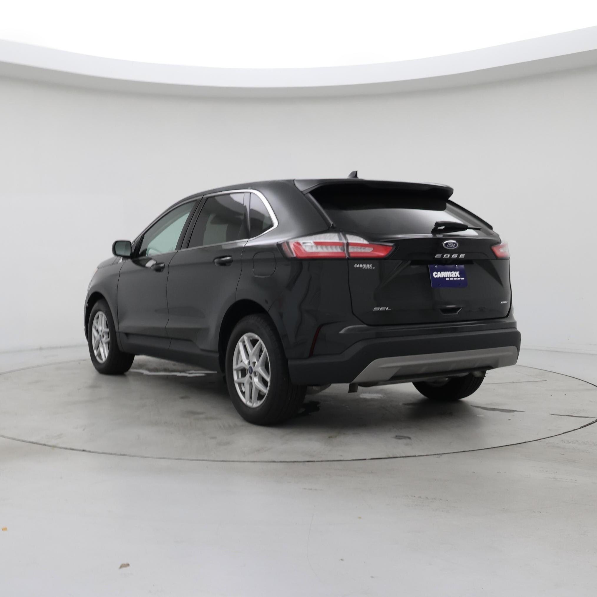 Thumbnail: 2022 Ford Edge - 2