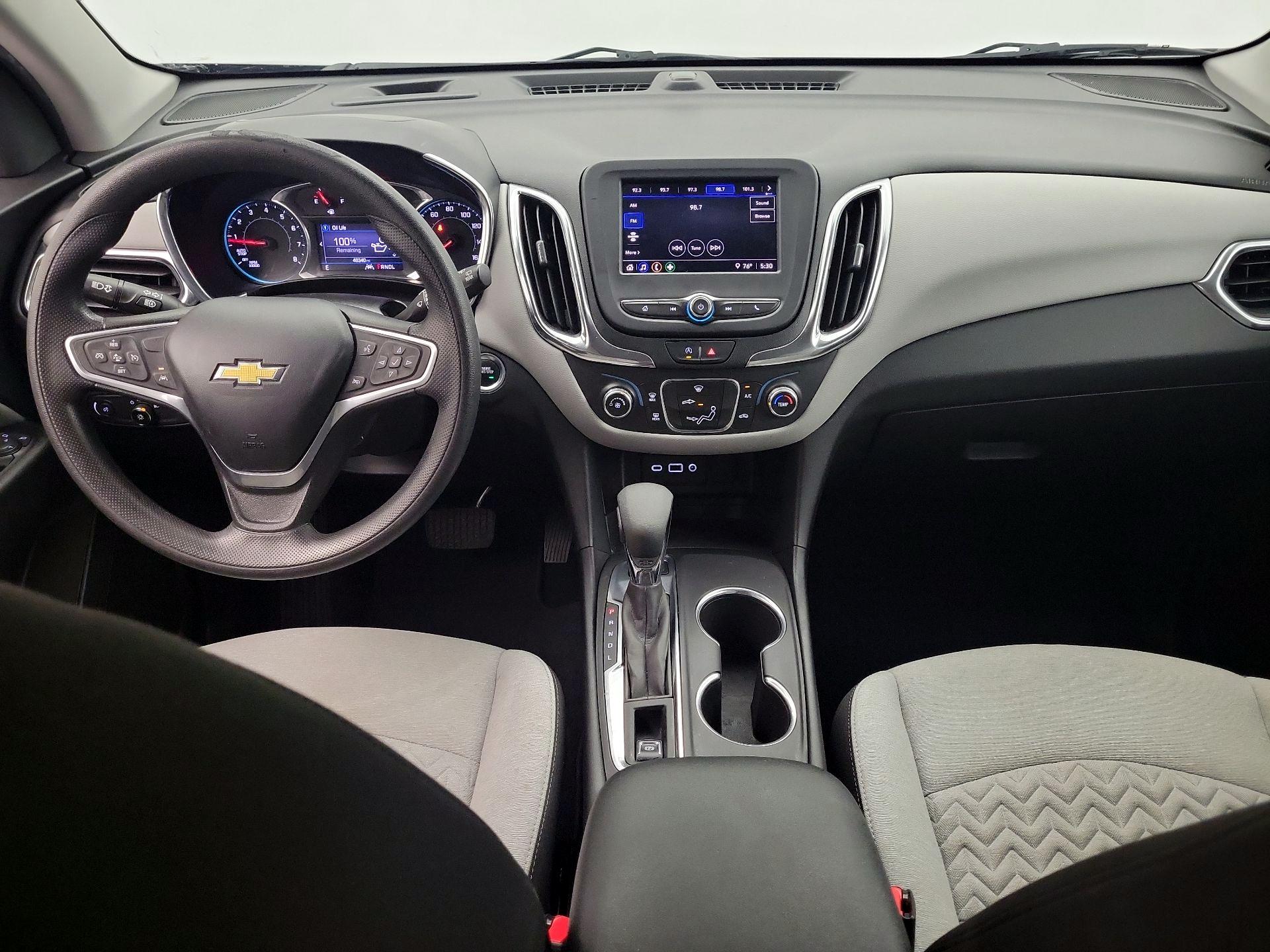 Thumbnail: 2022 Chevrolet Equinox - 9
