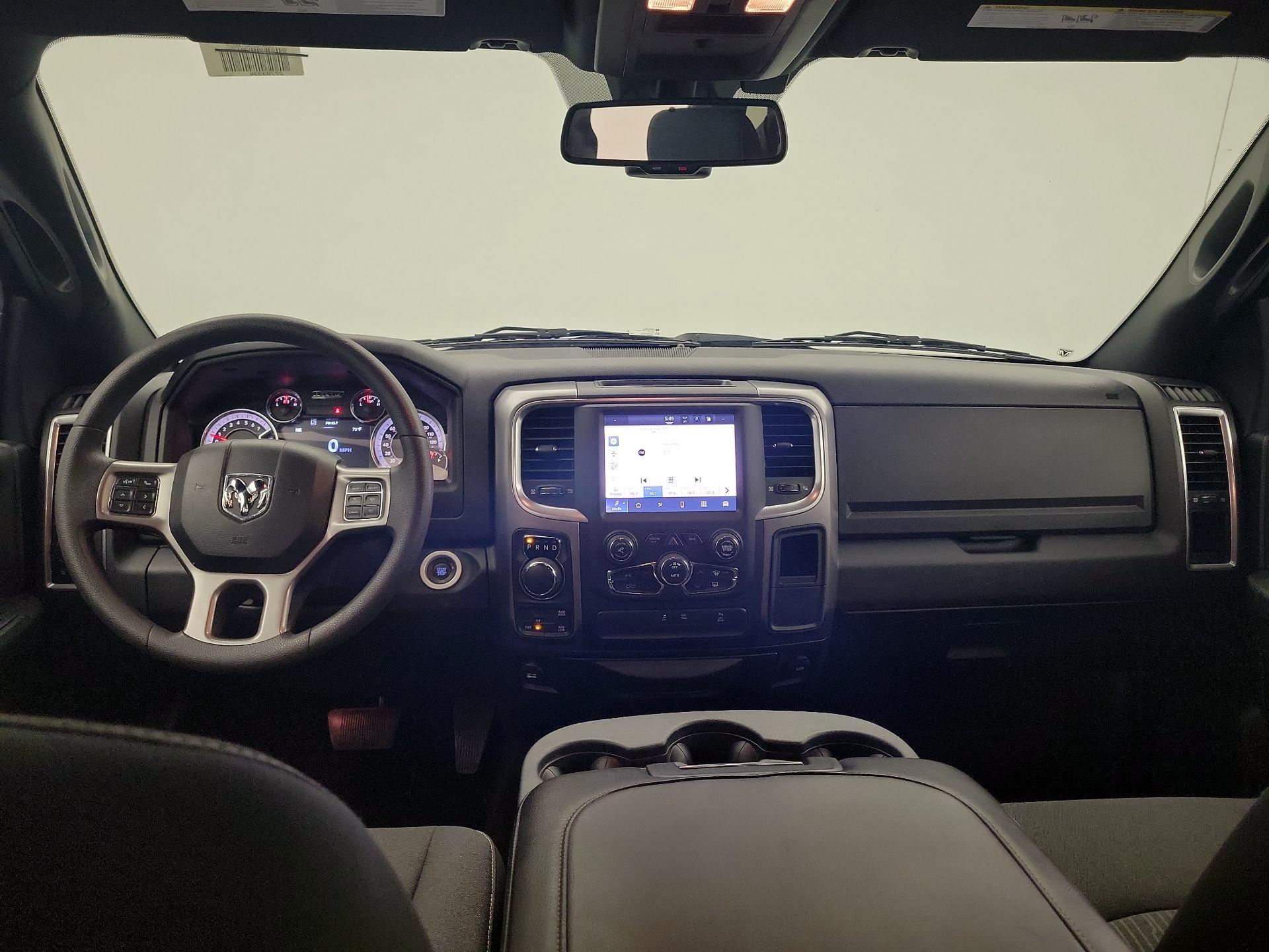 Thumbnail: 2022 RAM 1500 Classic - 9
