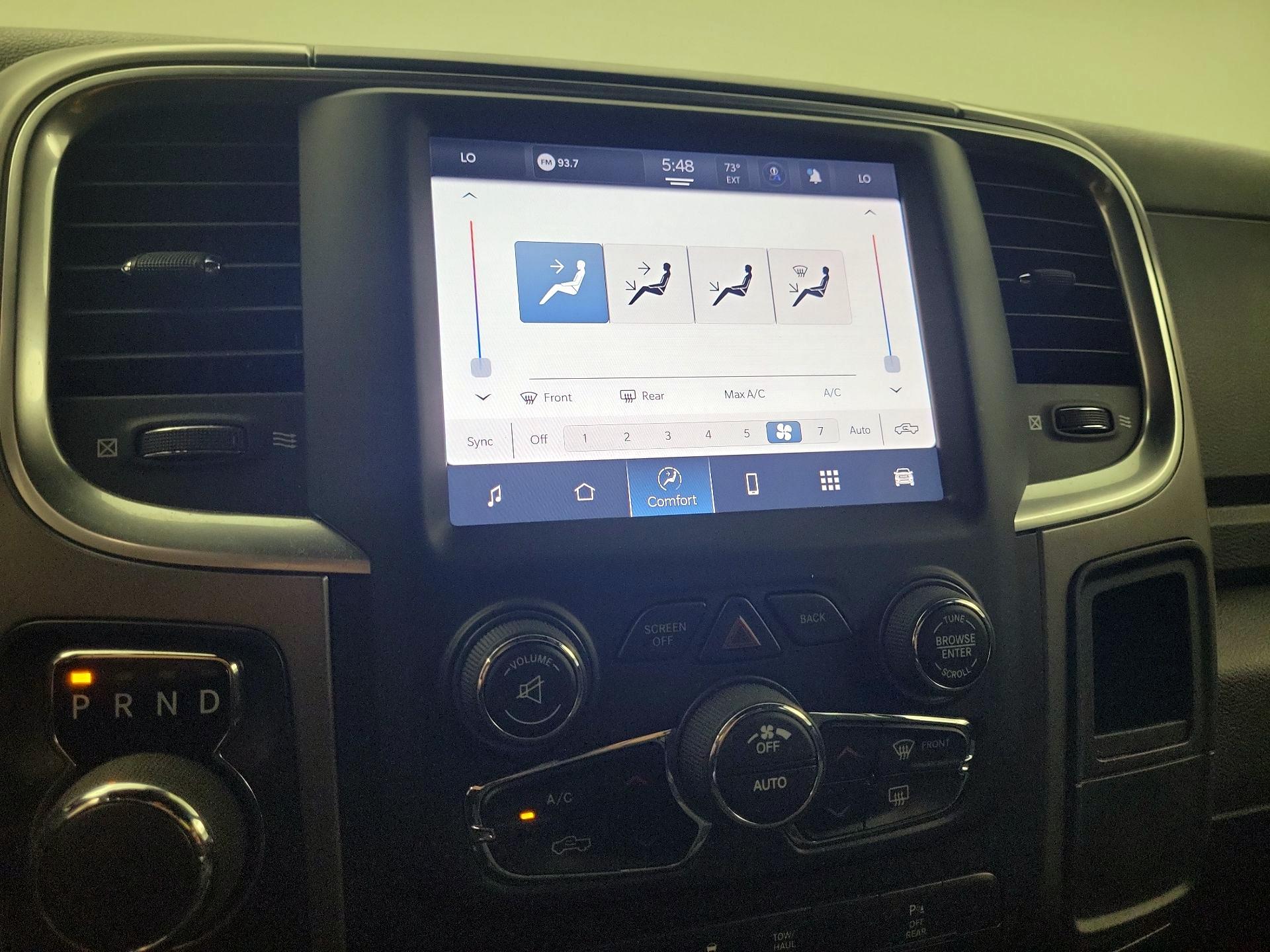 Thumbnail: 2022 RAM 1500 Classic - 16