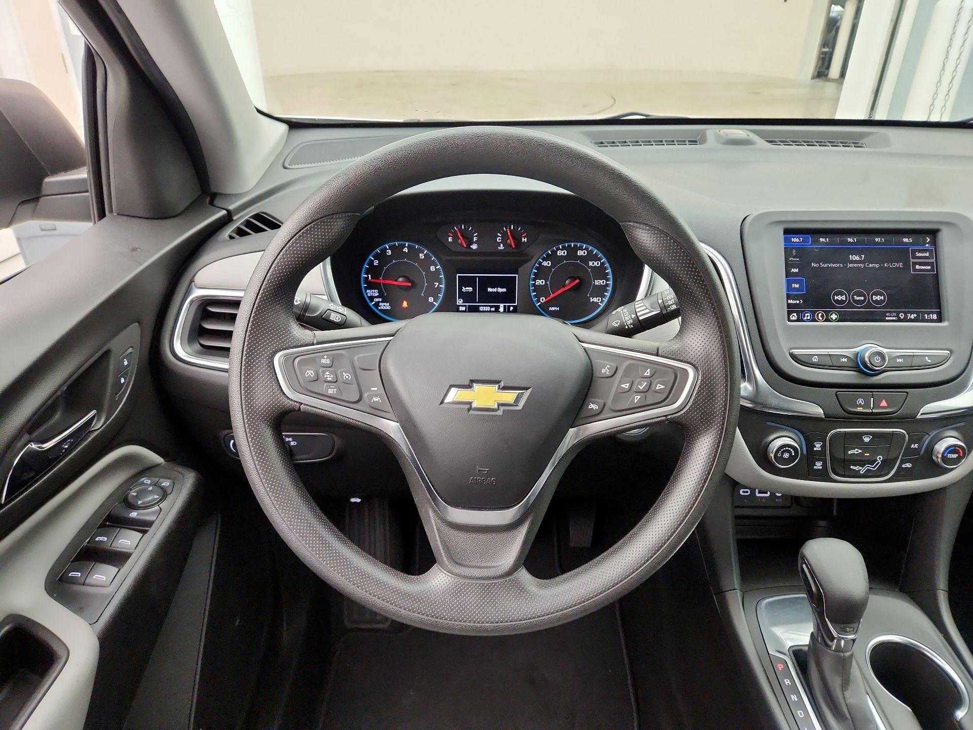 Thumbnail: 2022 Chevrolet Equinox - 10