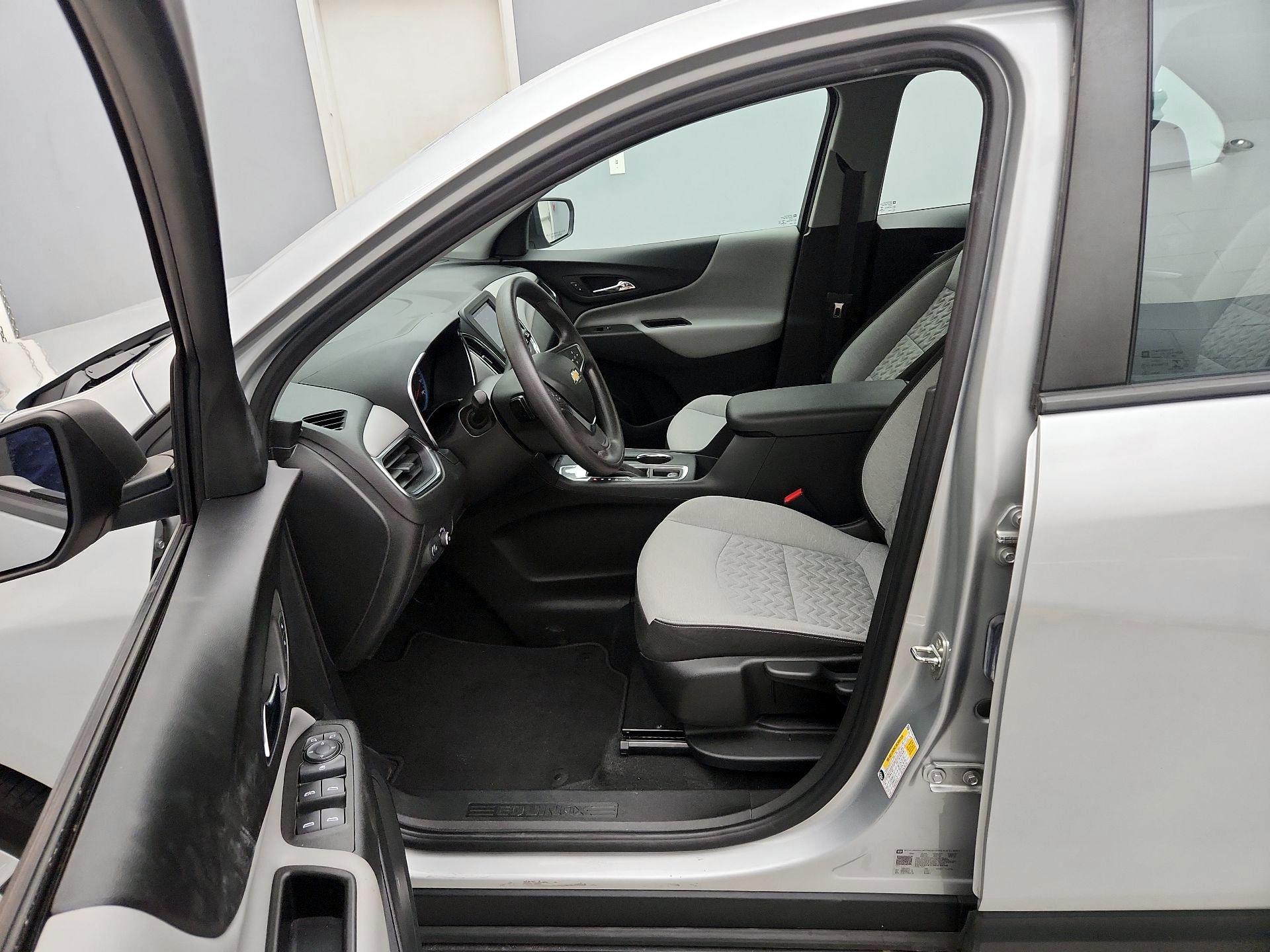 Thumbnail: 2022 Chevrolet Equinox - 11