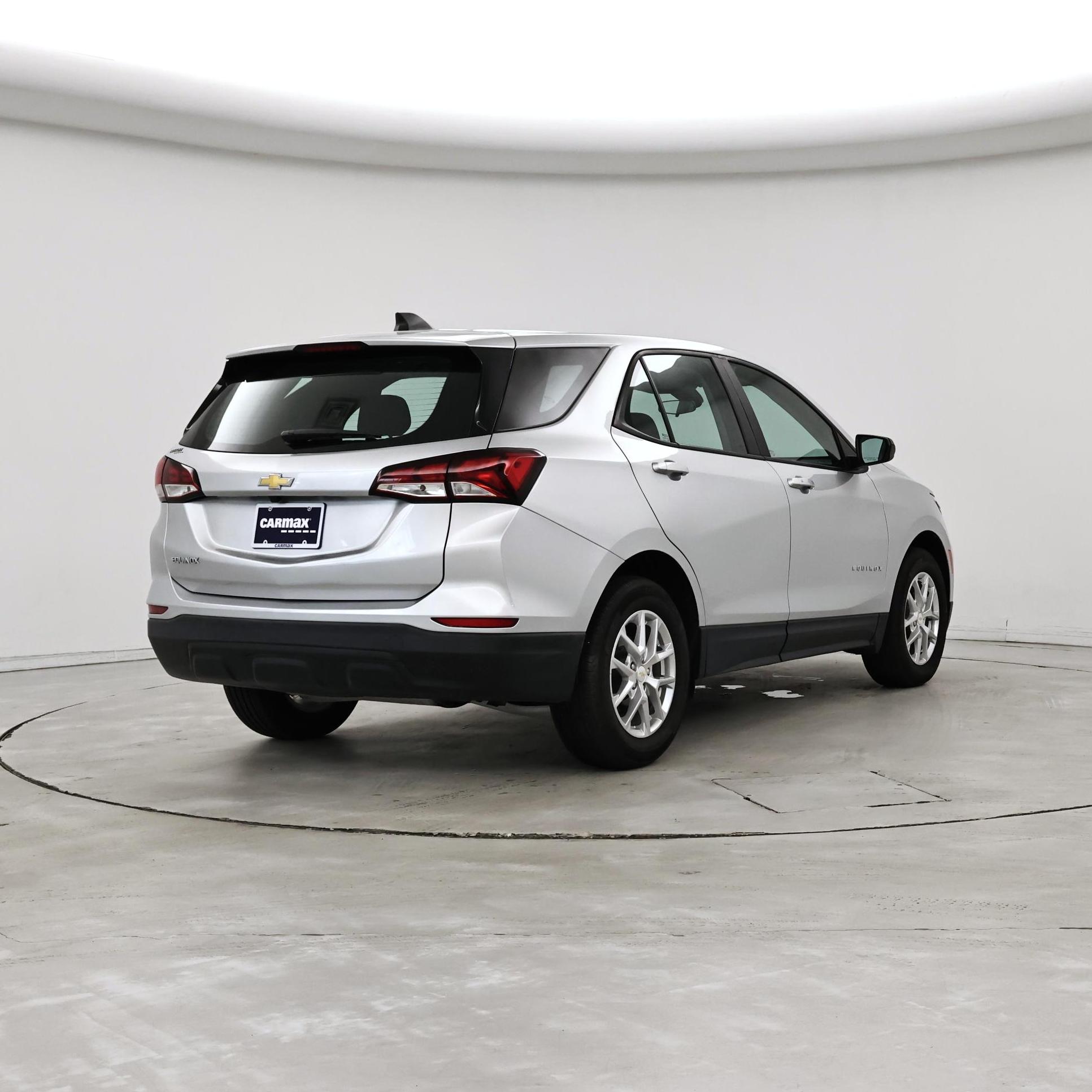 Thumbnail: 2022 Chevrolet Equinox - 8