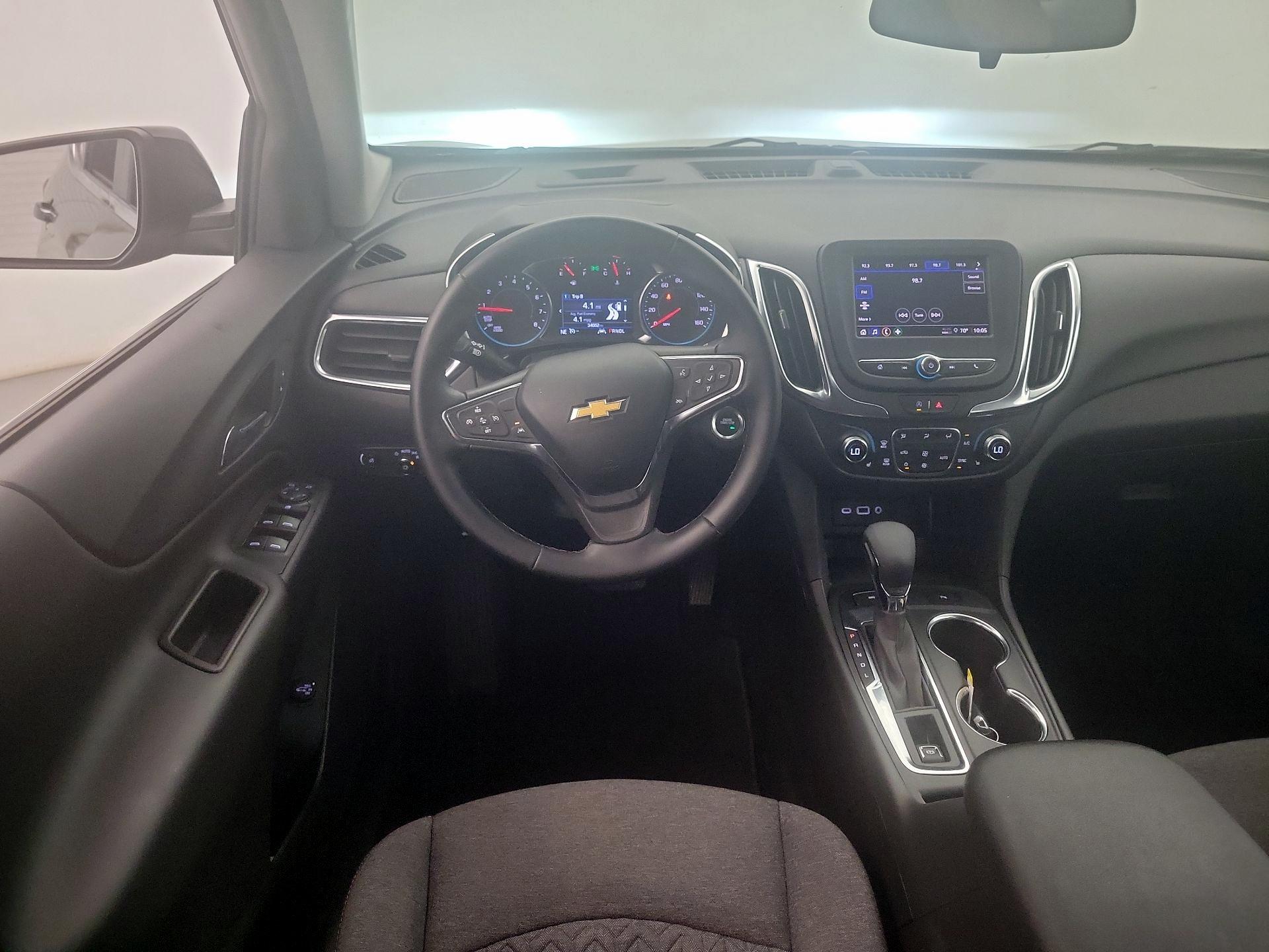Thumbnail: 2023 Chevrolet Equinox - 10