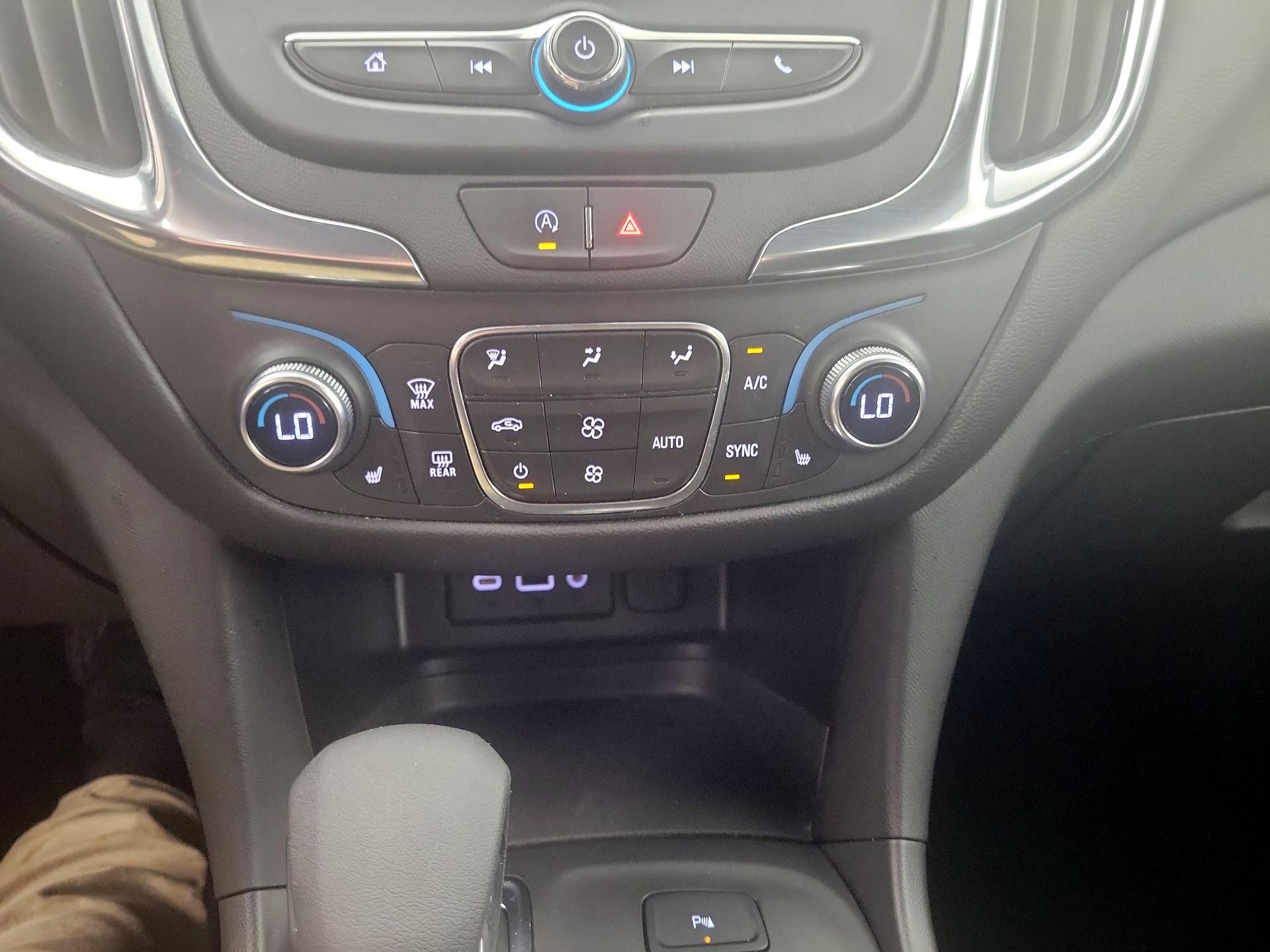 Thumbnail: 2023 Chevrolet Equinox - 16