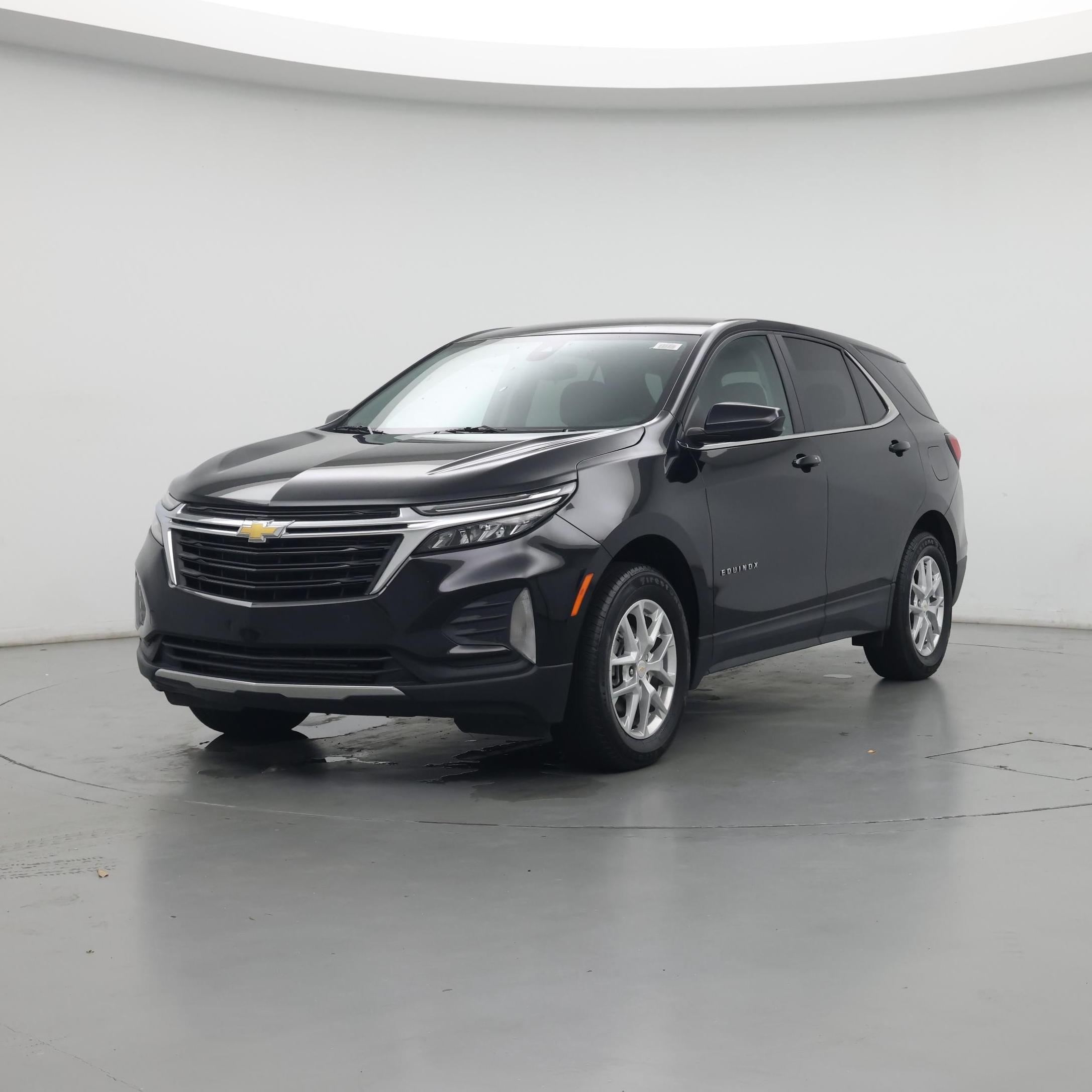 Thumbnail: 2023 Chevrolet Equinox - 4