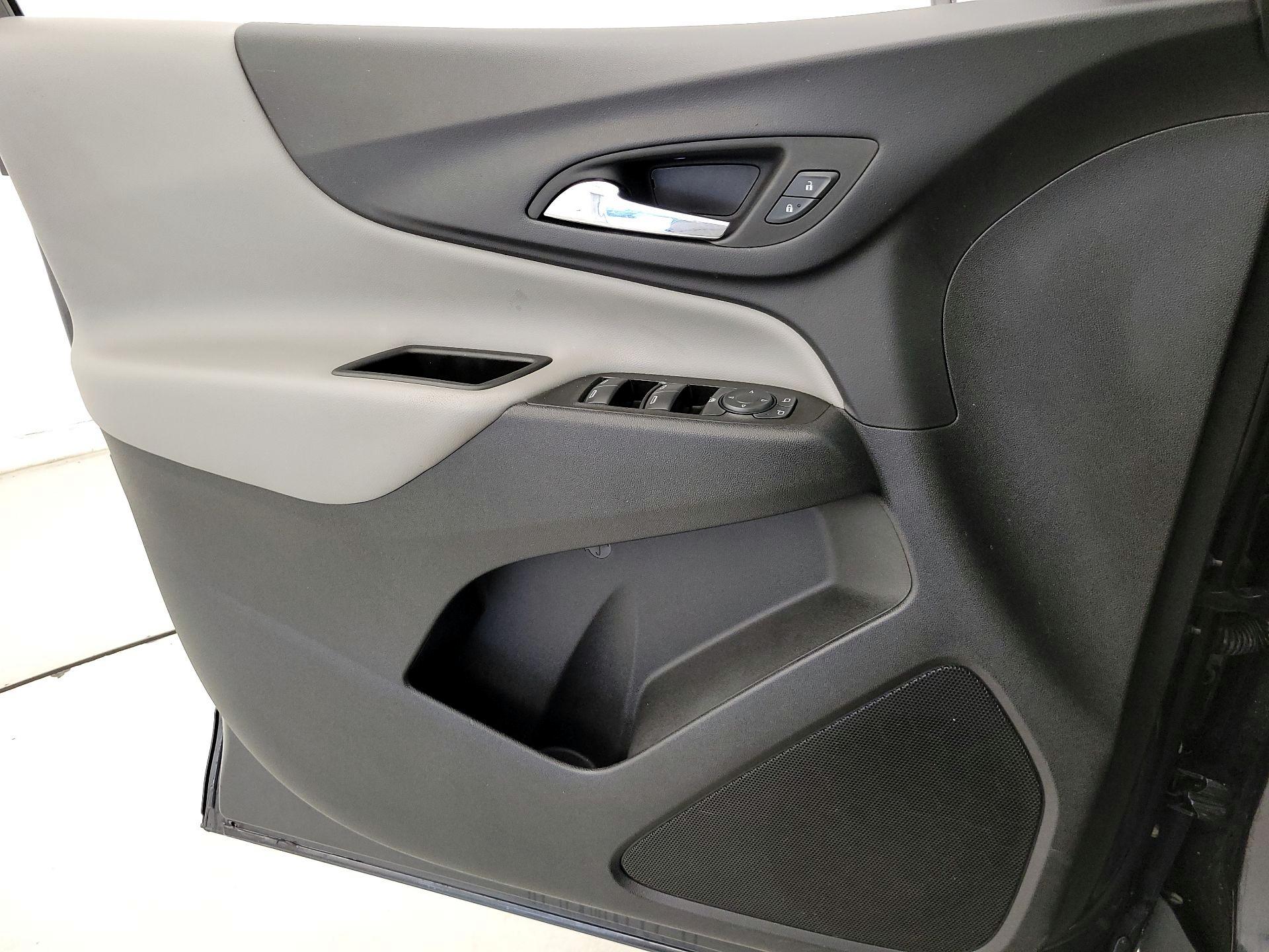 Thumbnail: 2022 Chevrolet Equinox - 12
