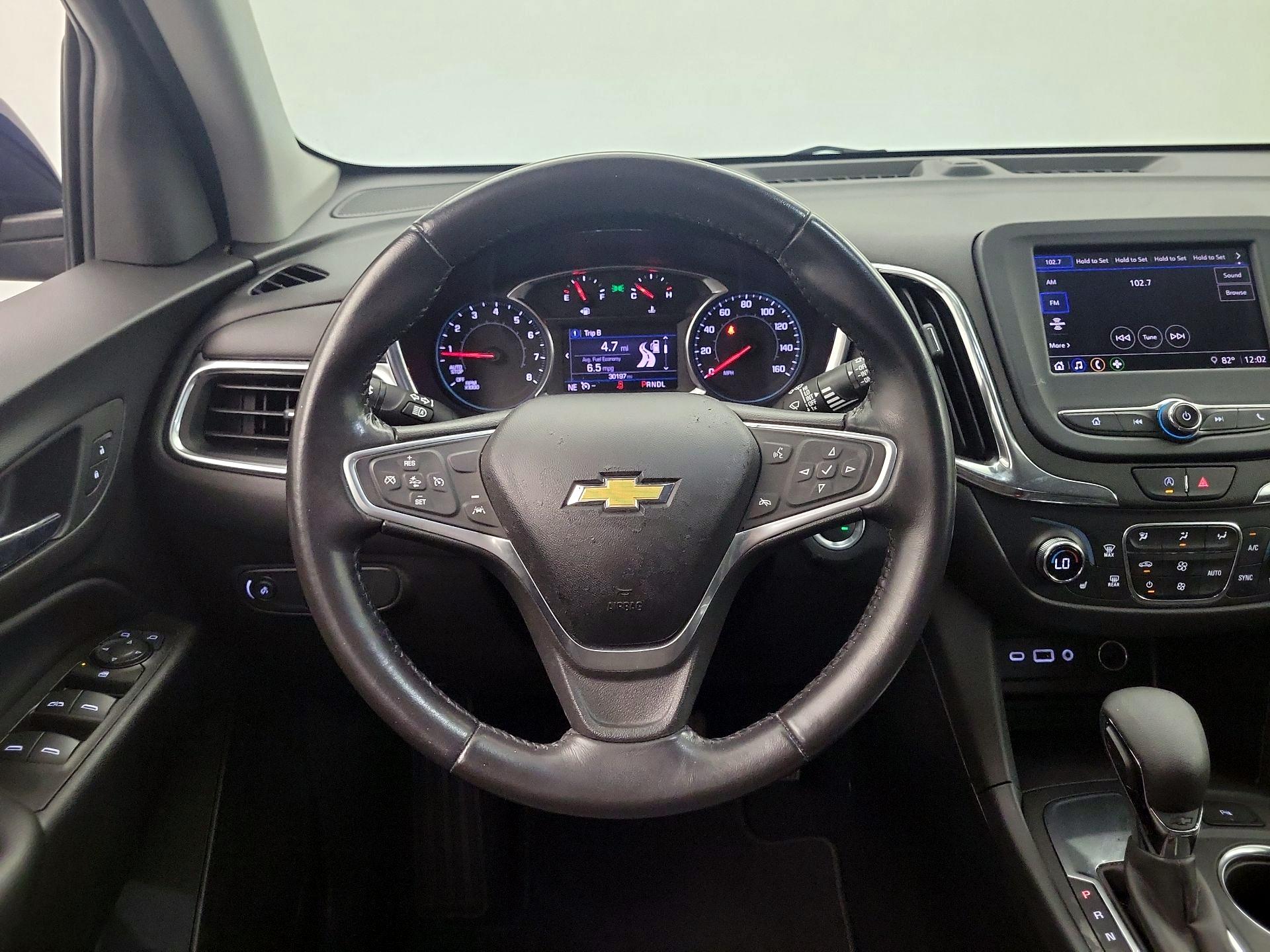 Thumbnail: 2022 Chevrolet Equinox - 10