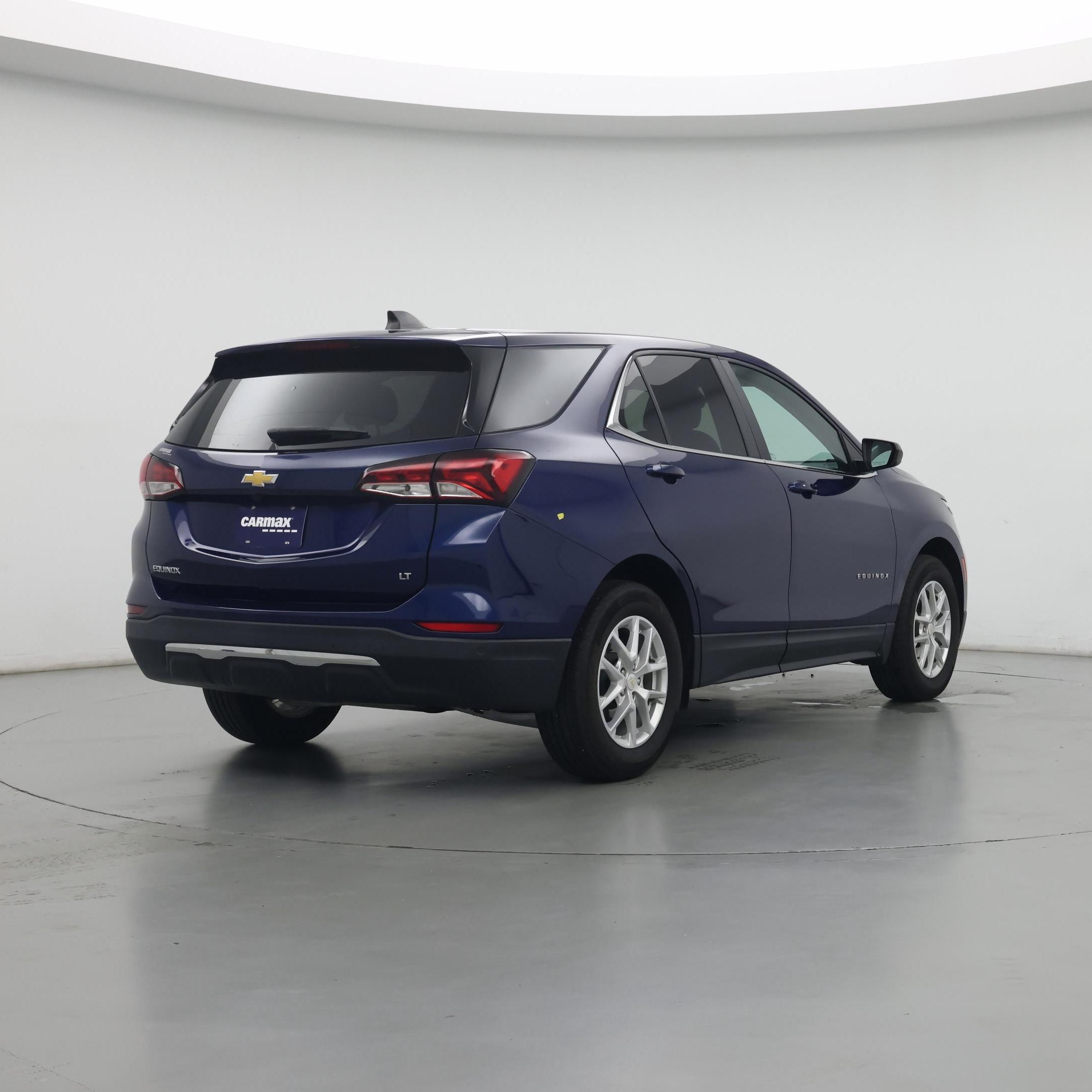 Thumbnail: 2022 Chevrolet Equinox - 8