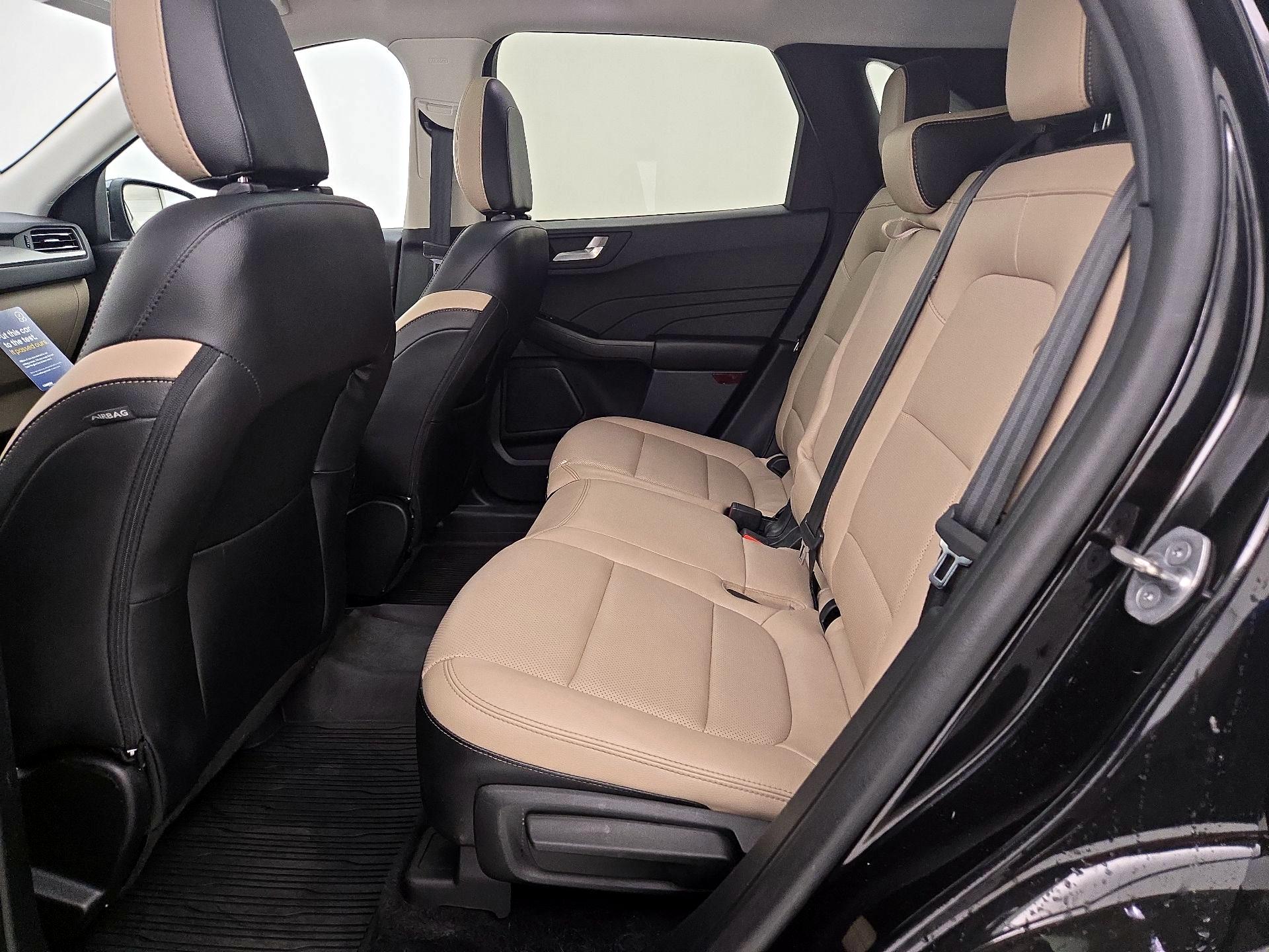 Thumbnail: 2022 Ford Escape - 20