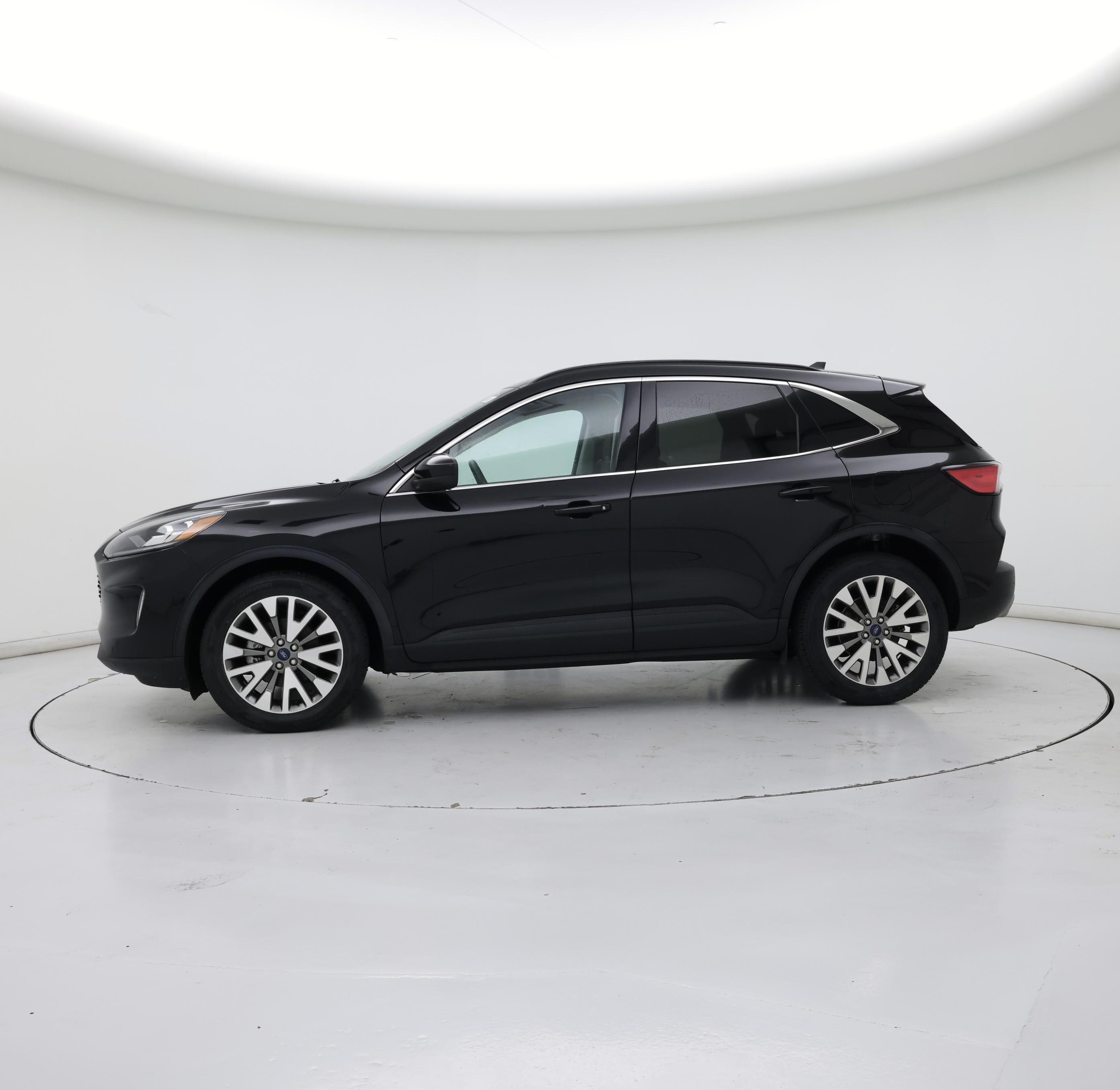 Thumbnail: 2022 Ford Escape - 3