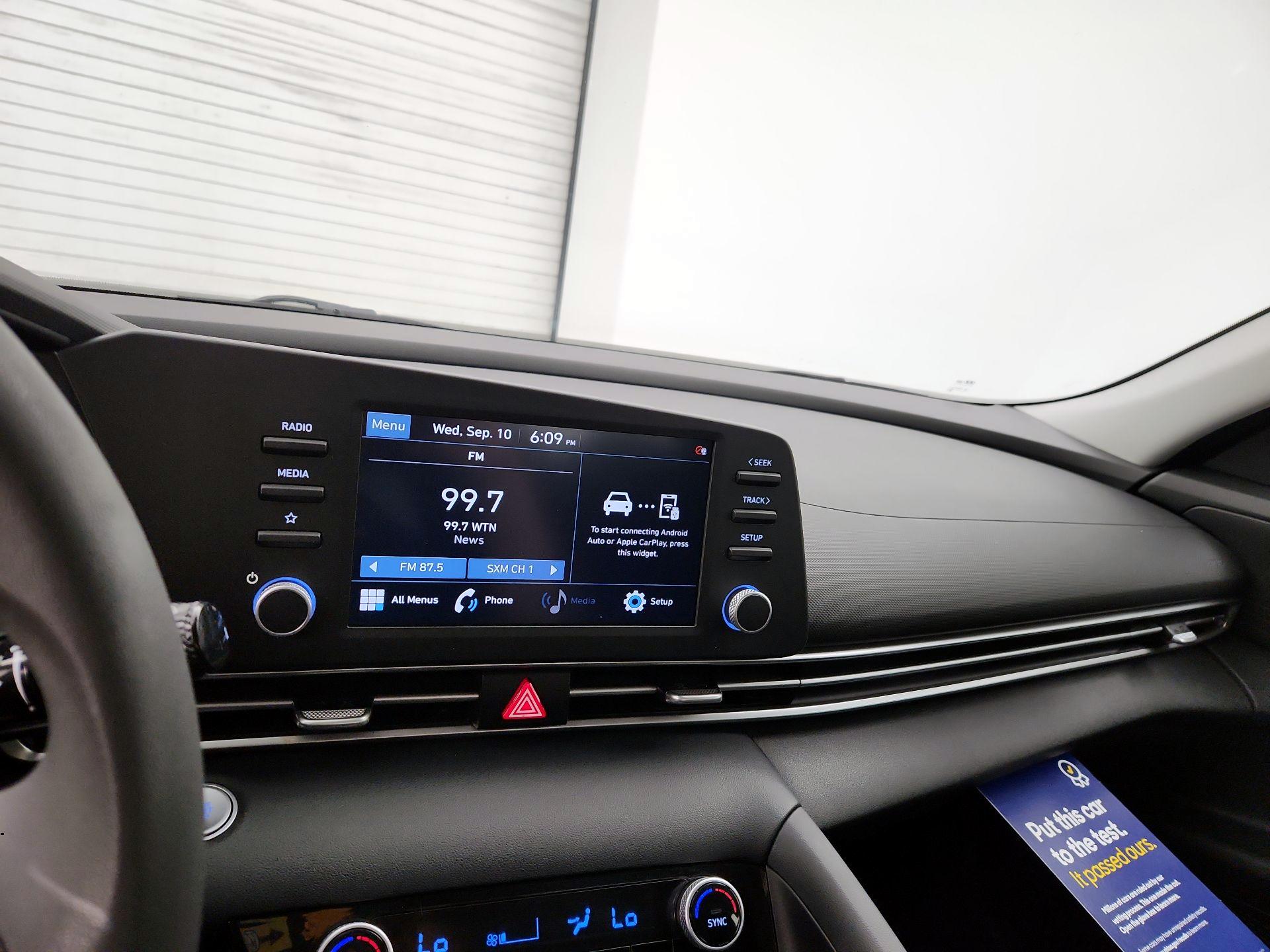 Thumbnail: 2022 Hyundai Elantra - 14