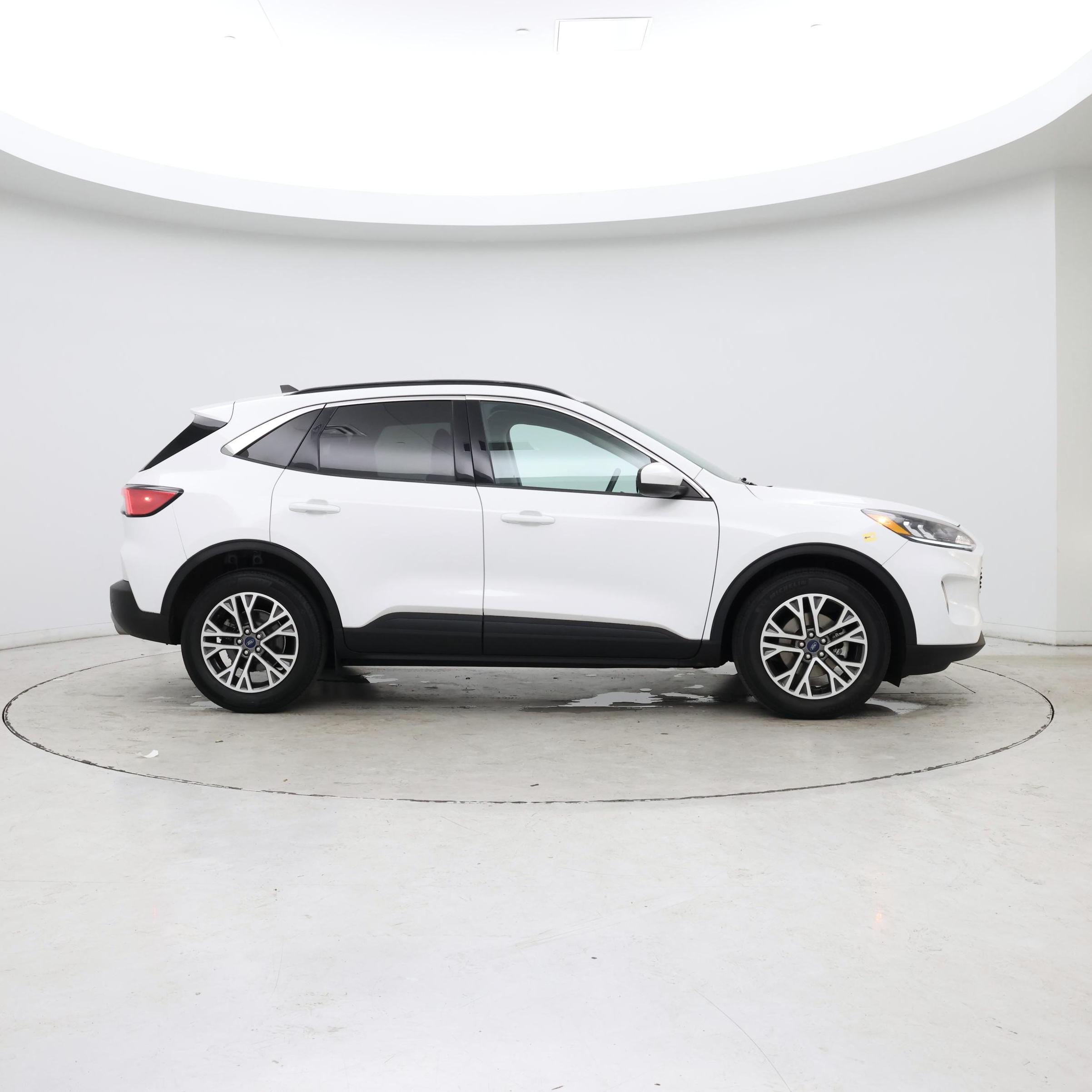 Thumbnail: 2020 Ford Escape - 7