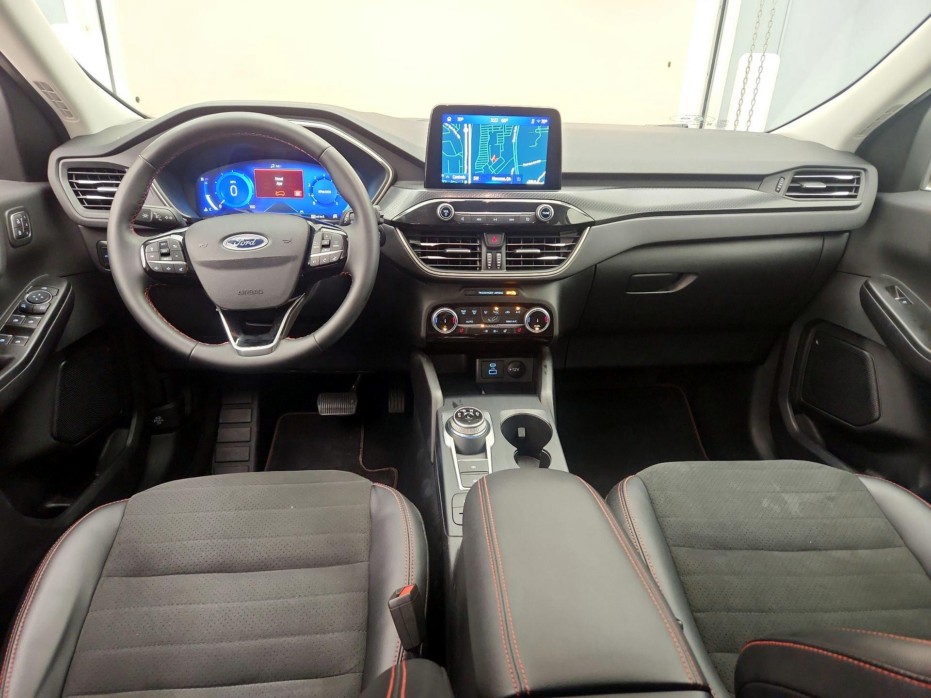 Thumbnail: 2022 Ford Escape - 9
