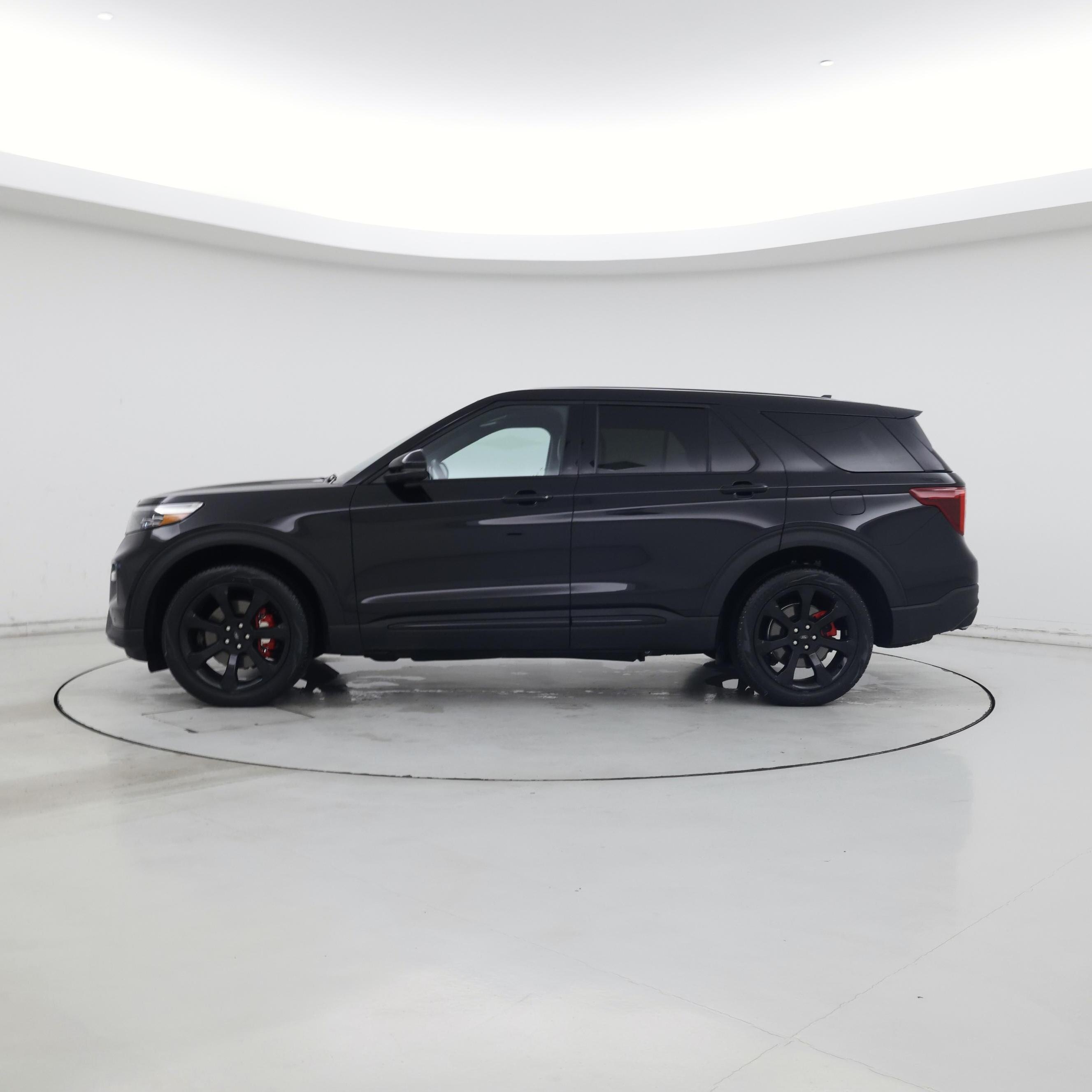 Thumbnail: 2022 Ford Explorer - 3