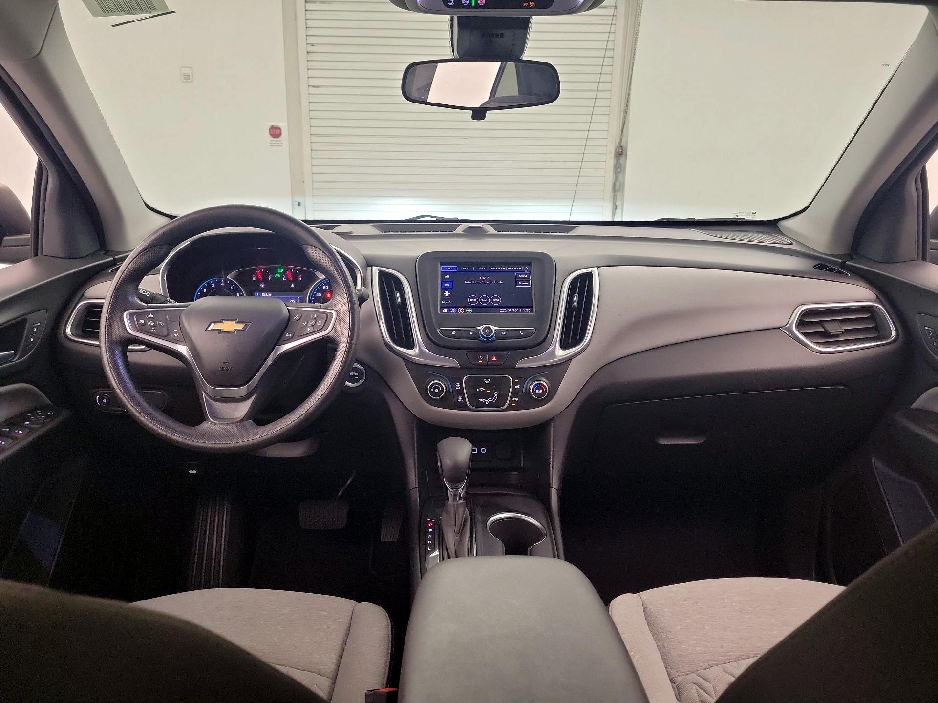 Thumbnail: 2022 Chevrolet Equinox - 9