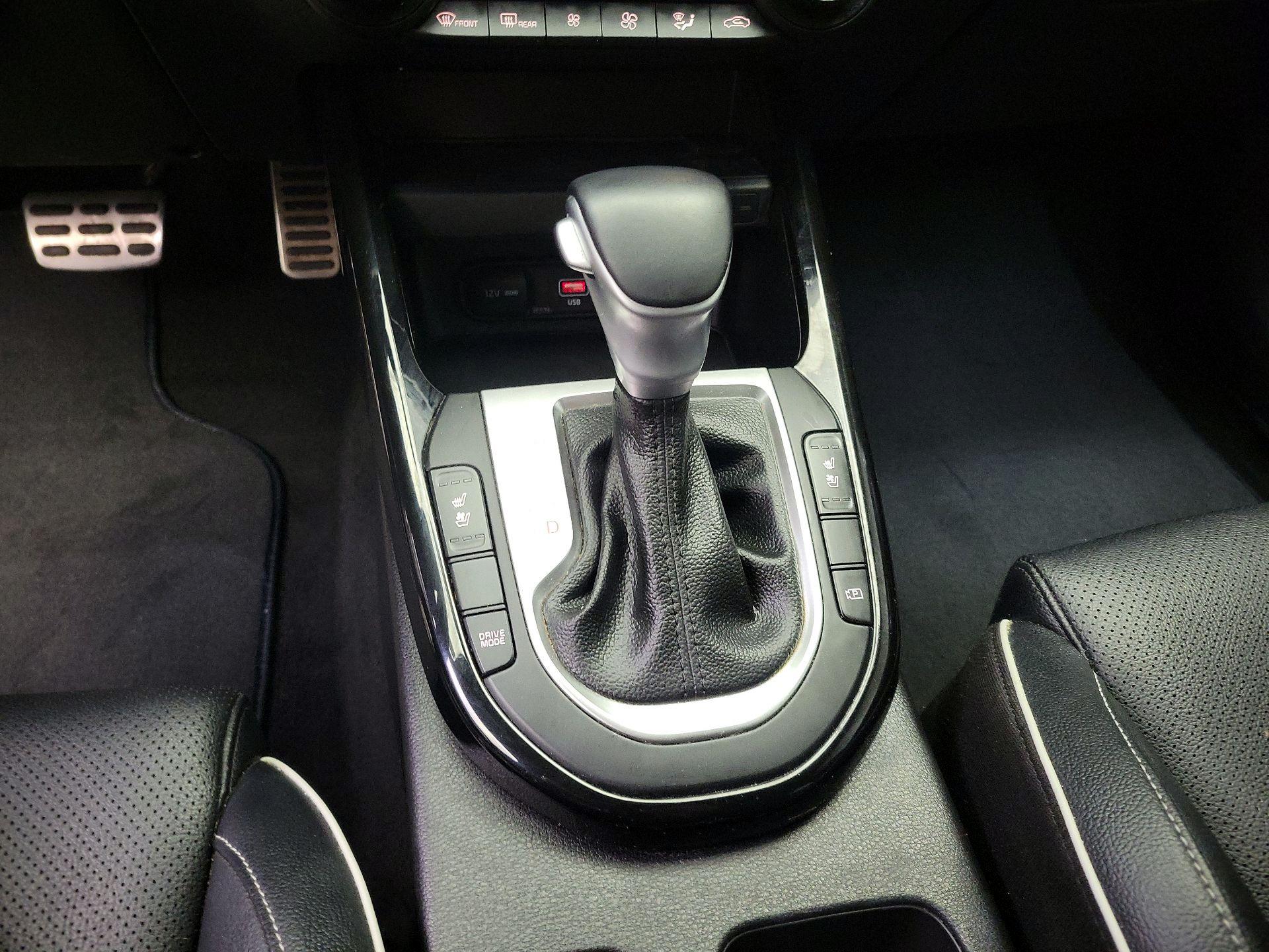 Thumbnail: 2022 Kia Forte - 18