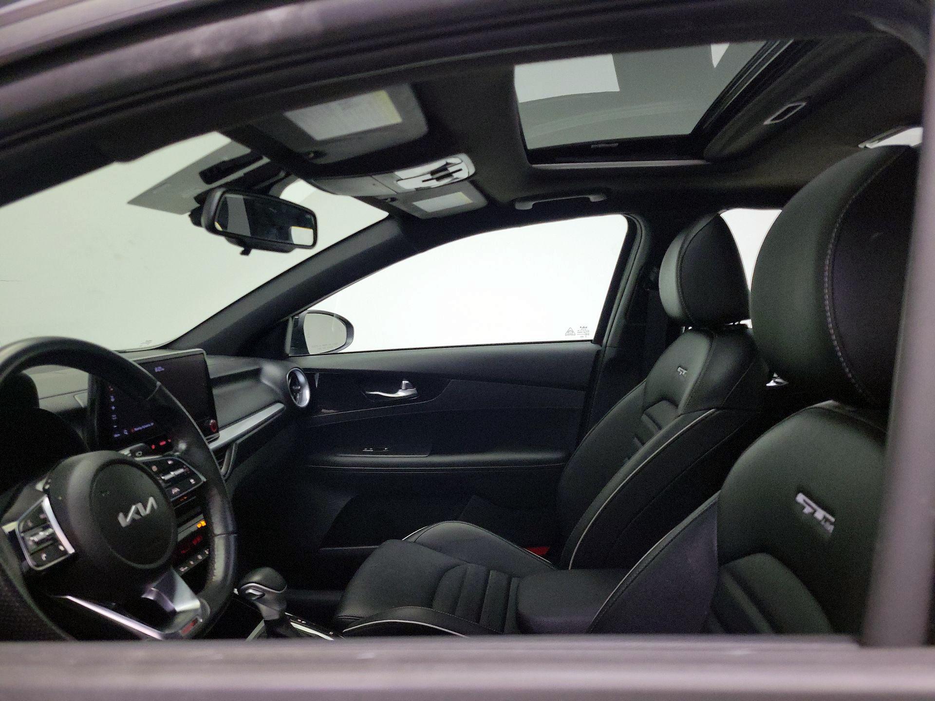 Thumbnail: 2022 Kia Forte - 20