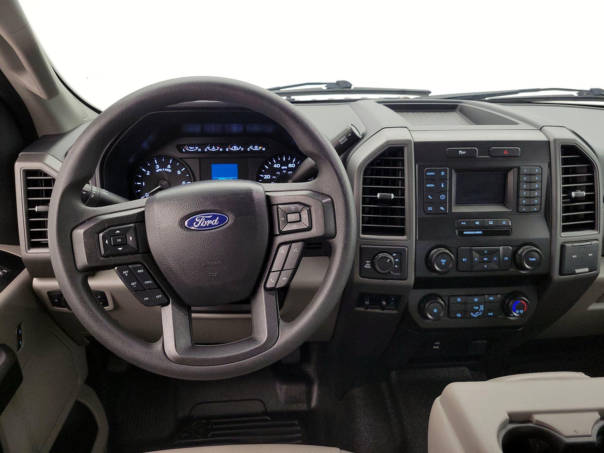 Thumbnail: 2021 Ford F-250 - 10