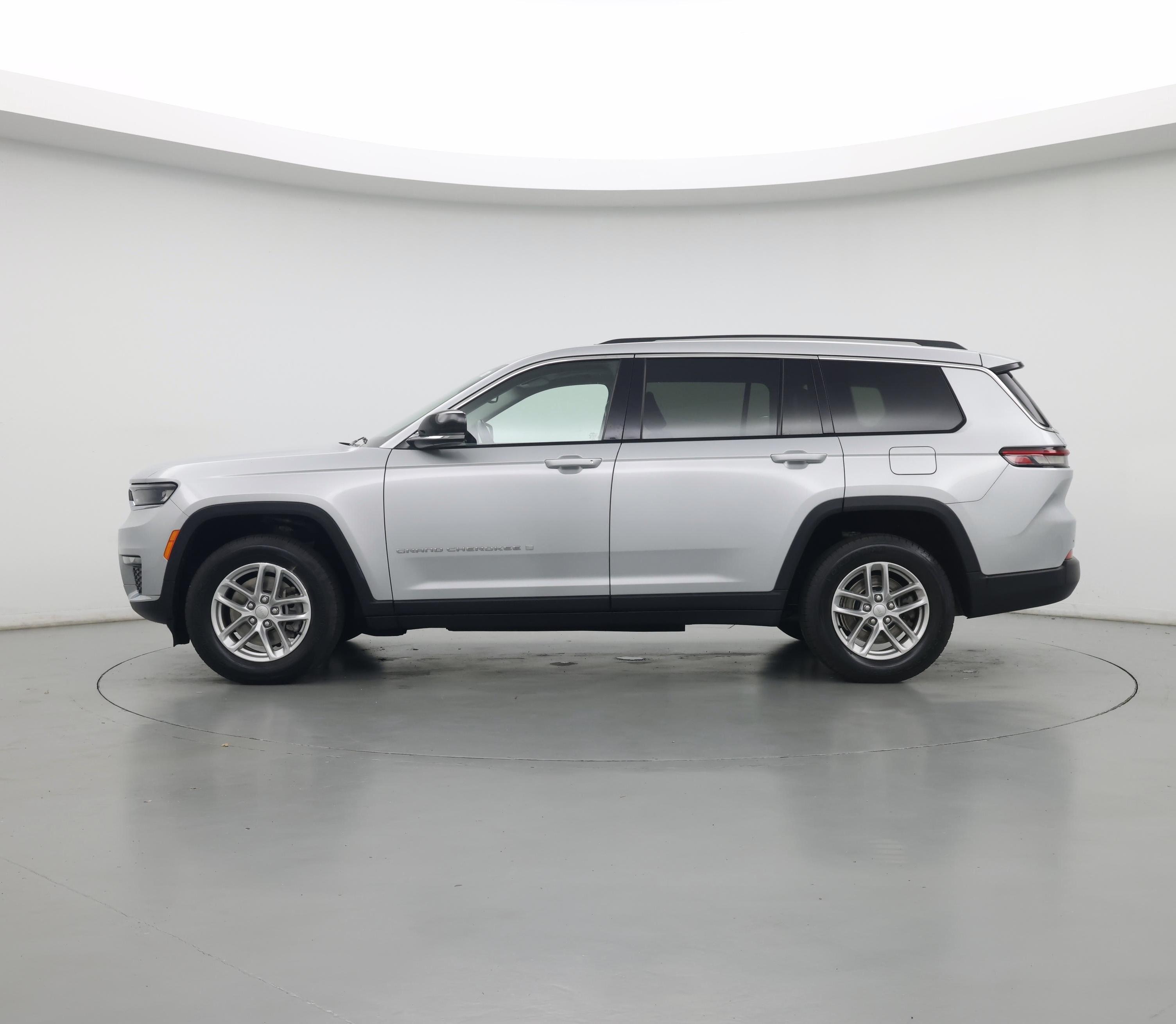 Thumbnail: 2021 Jeep Grand Cherokee L - 3