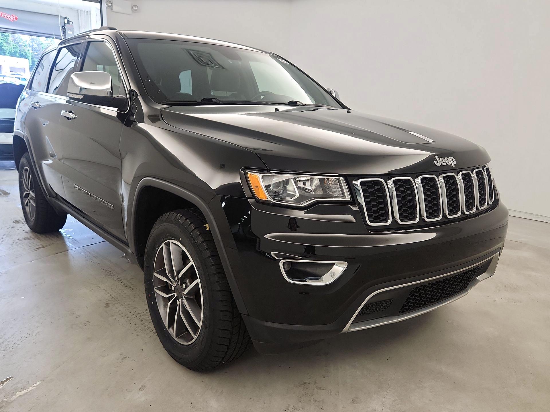 Thumbnail: 2022 Jeep Grand Cherokee - 1