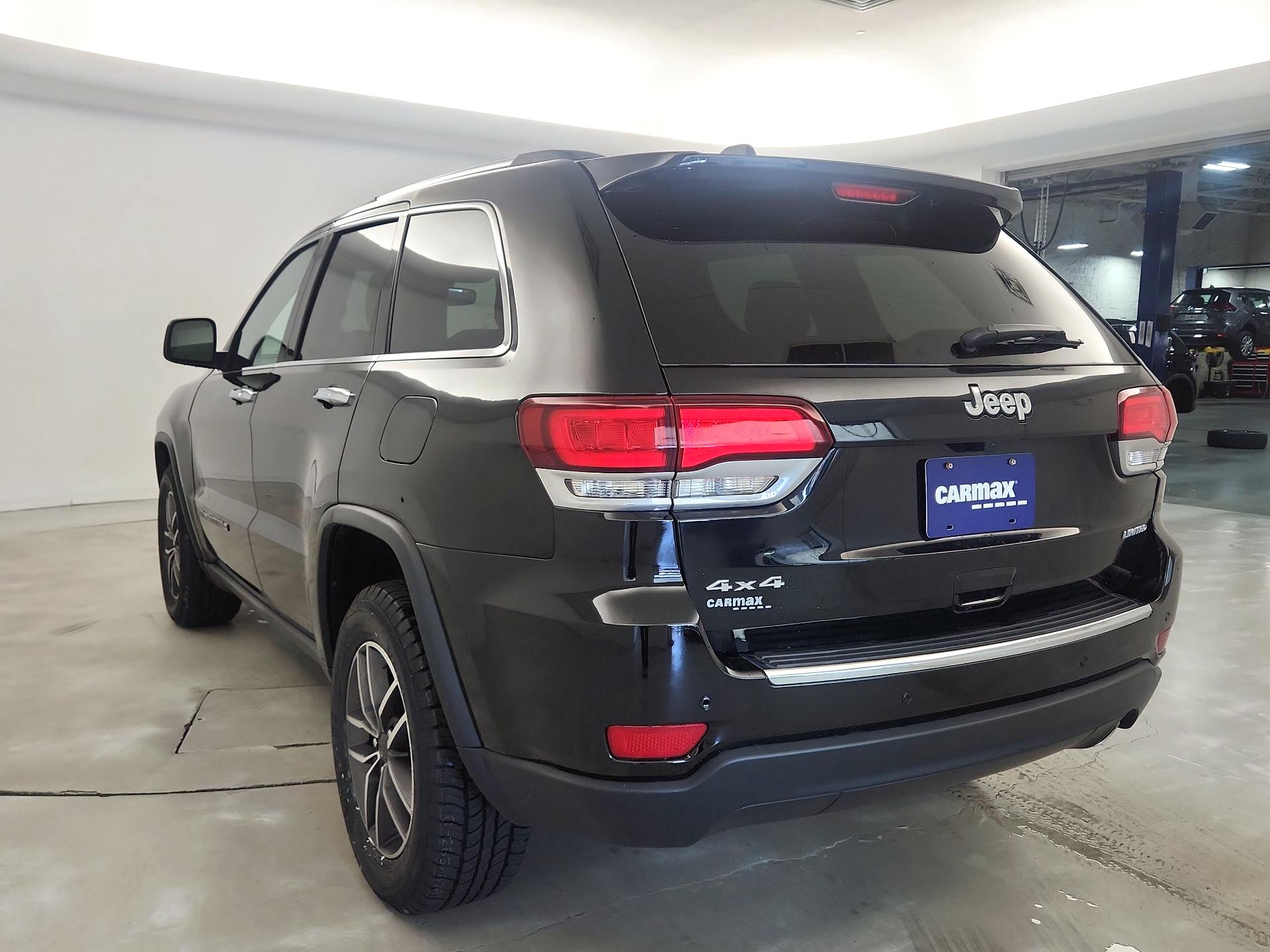 Thumbnail: 2022 Jeep Grand Cherokee - 7