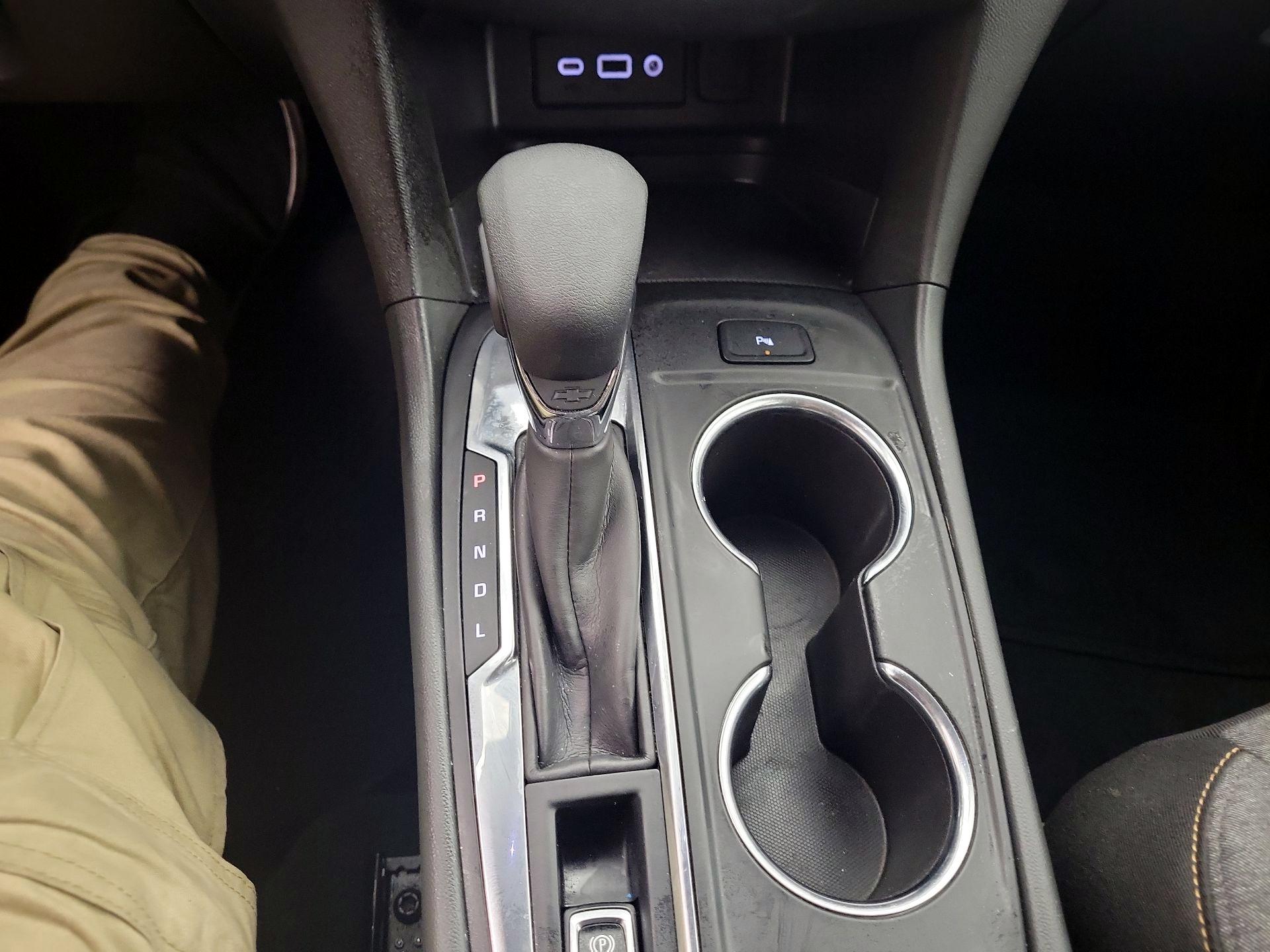 Thumbnail: 2023 Chevrolet Equinox - 17