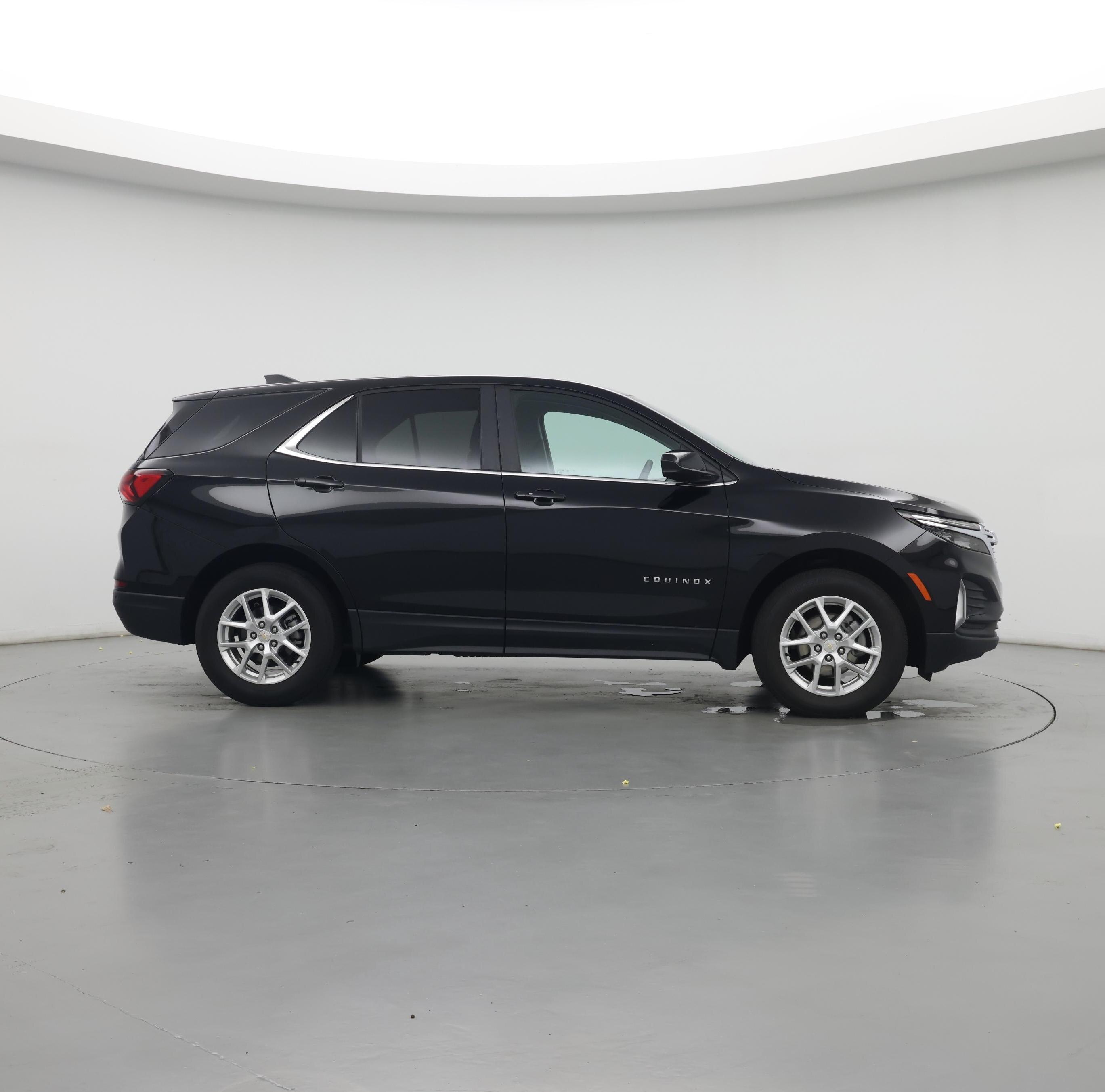 Thumbnail: 2023 Chevrolet Equinox - 7