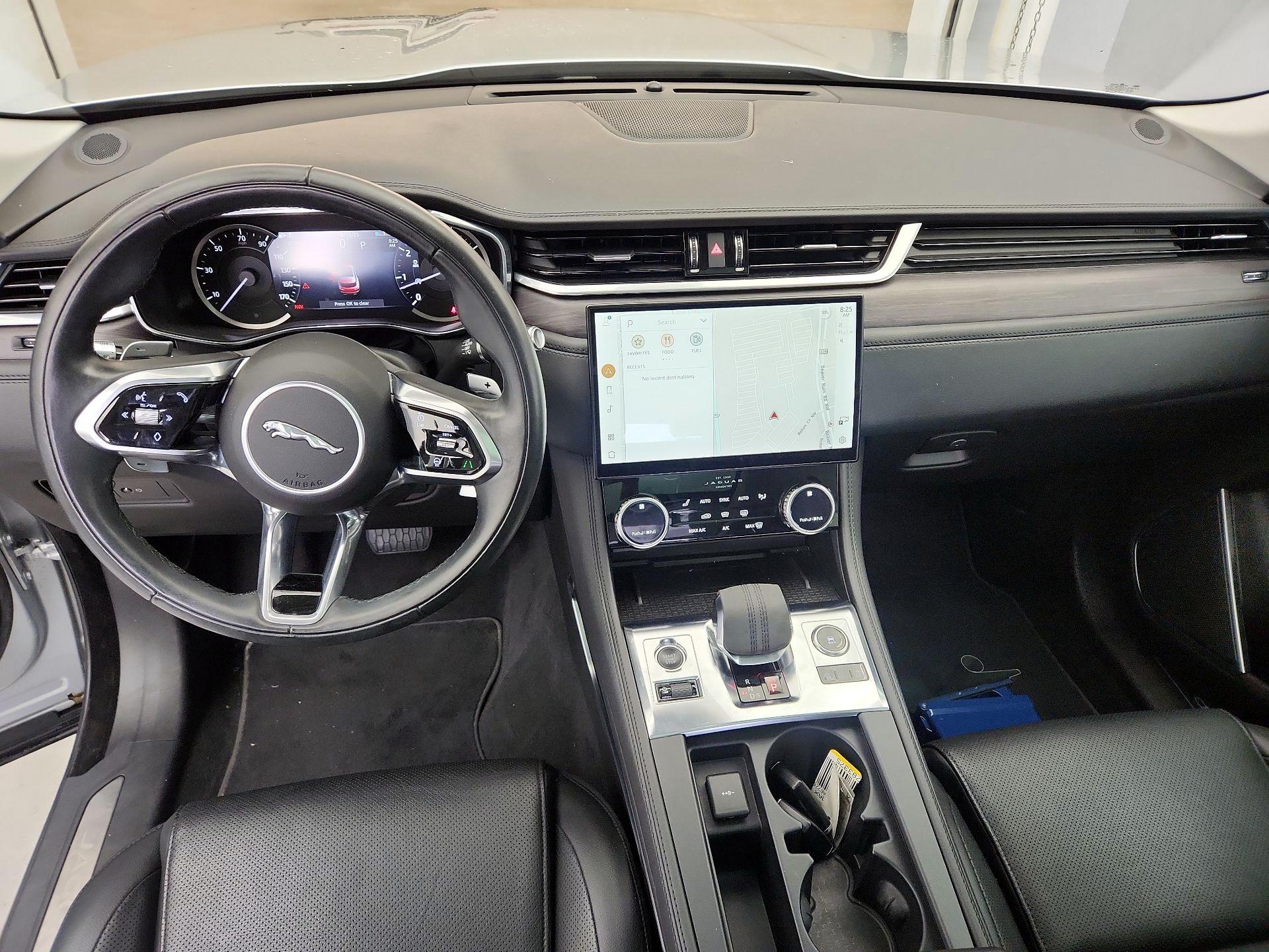 Thumbnail: 2021 Jaguar F-Pace - 9