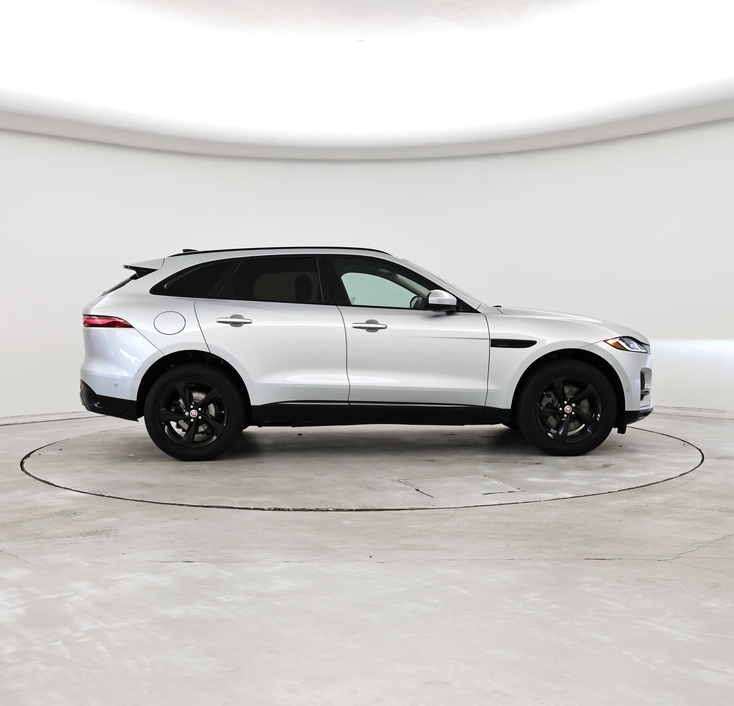 Thumbnail: 2021 Jaguar F-Pace - 7