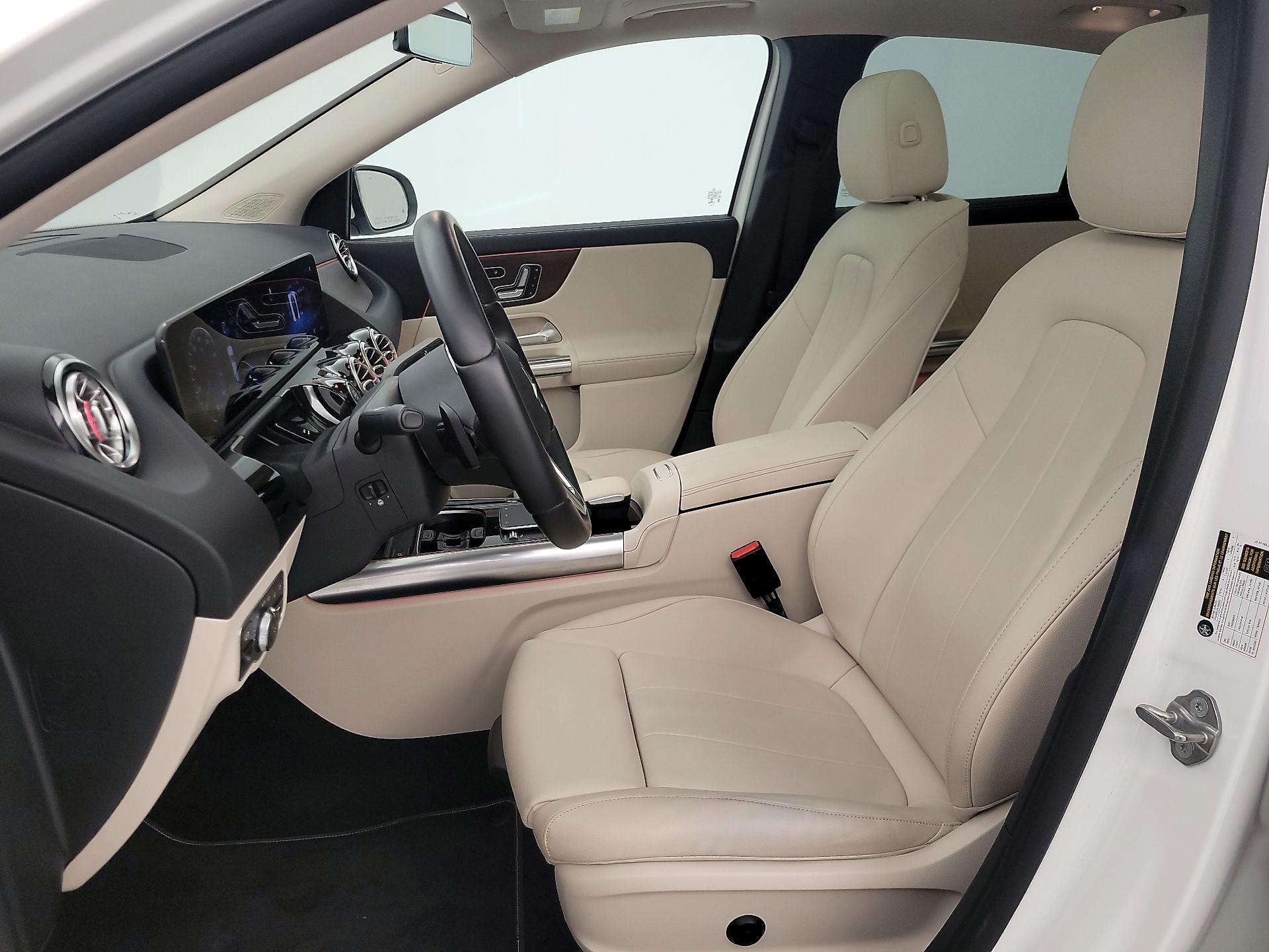 Thumbnail: 2021 Mercedes-Benz GLA - 11